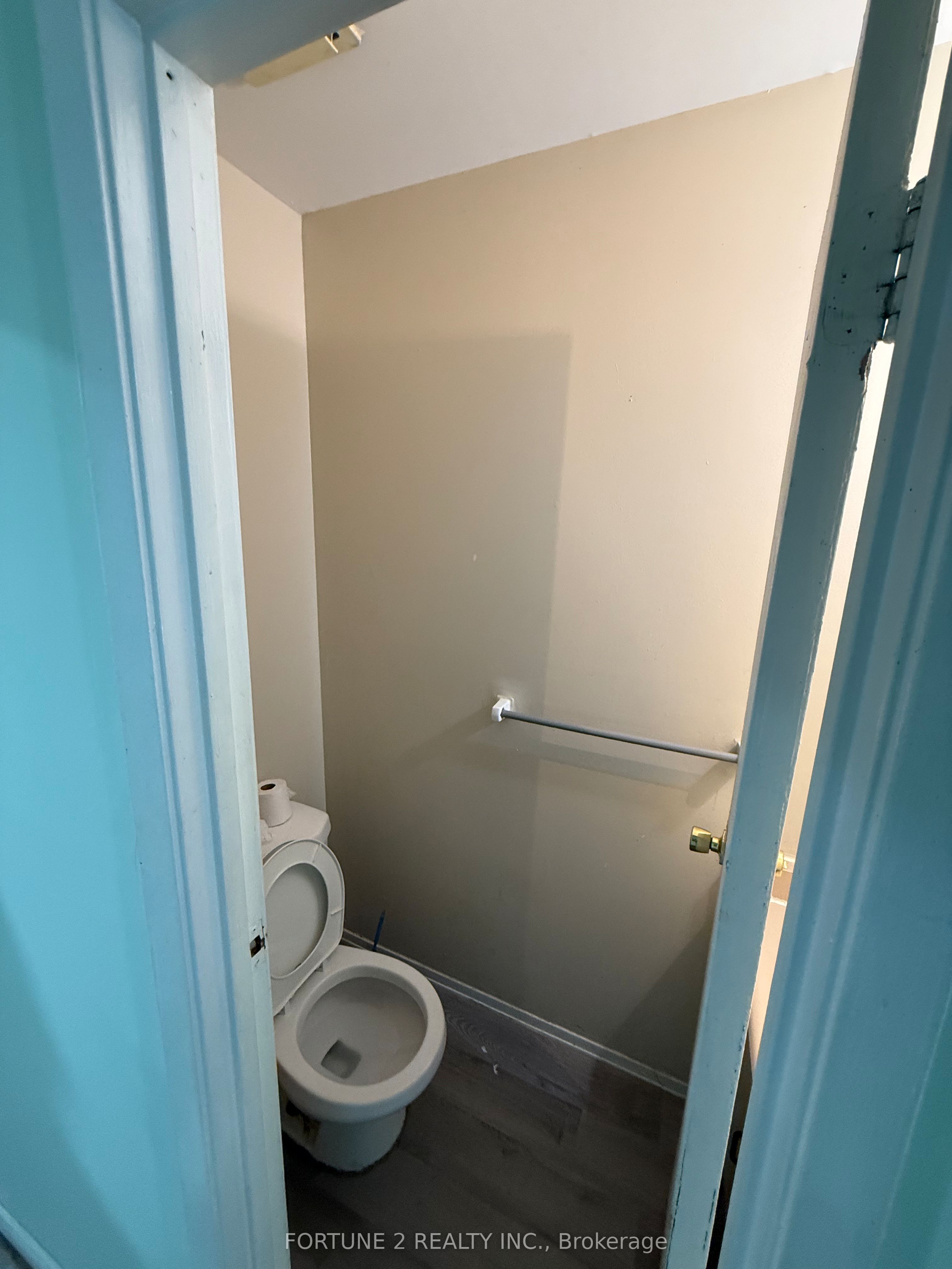 470 Second Street 15 Property Photo 12