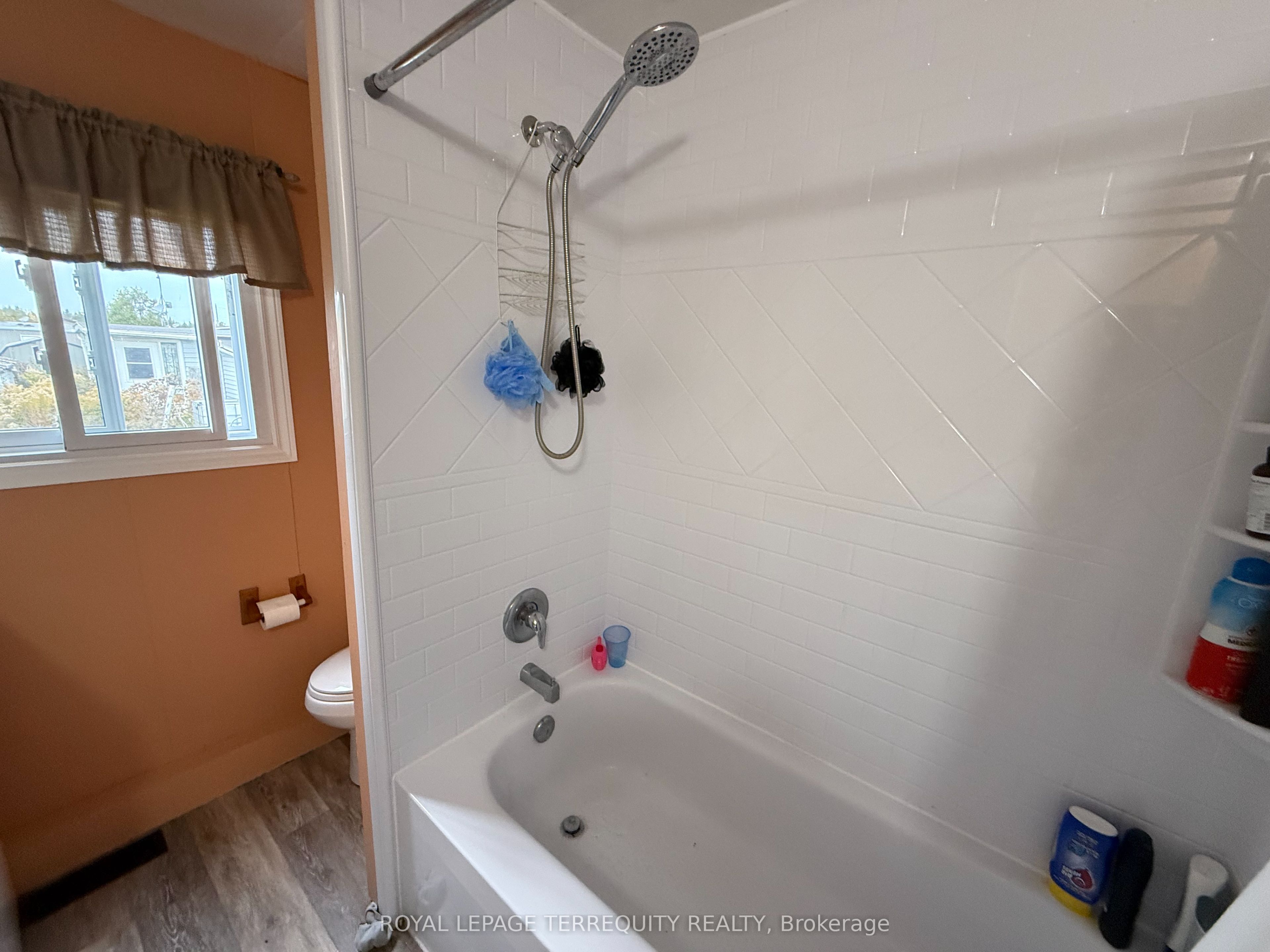 2244 Heritage Line 72b Property Photo 19
