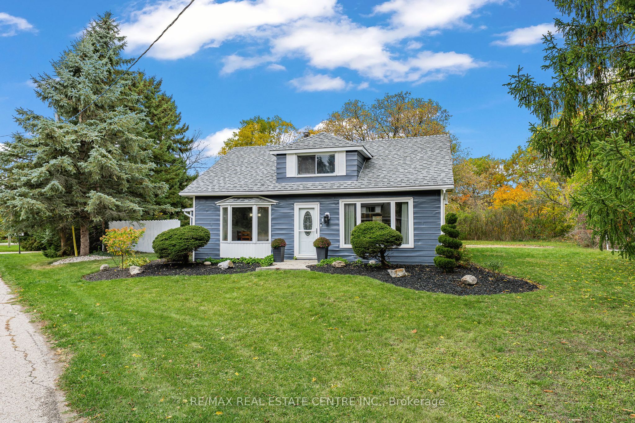 1 Hughson Street Property Photo 1