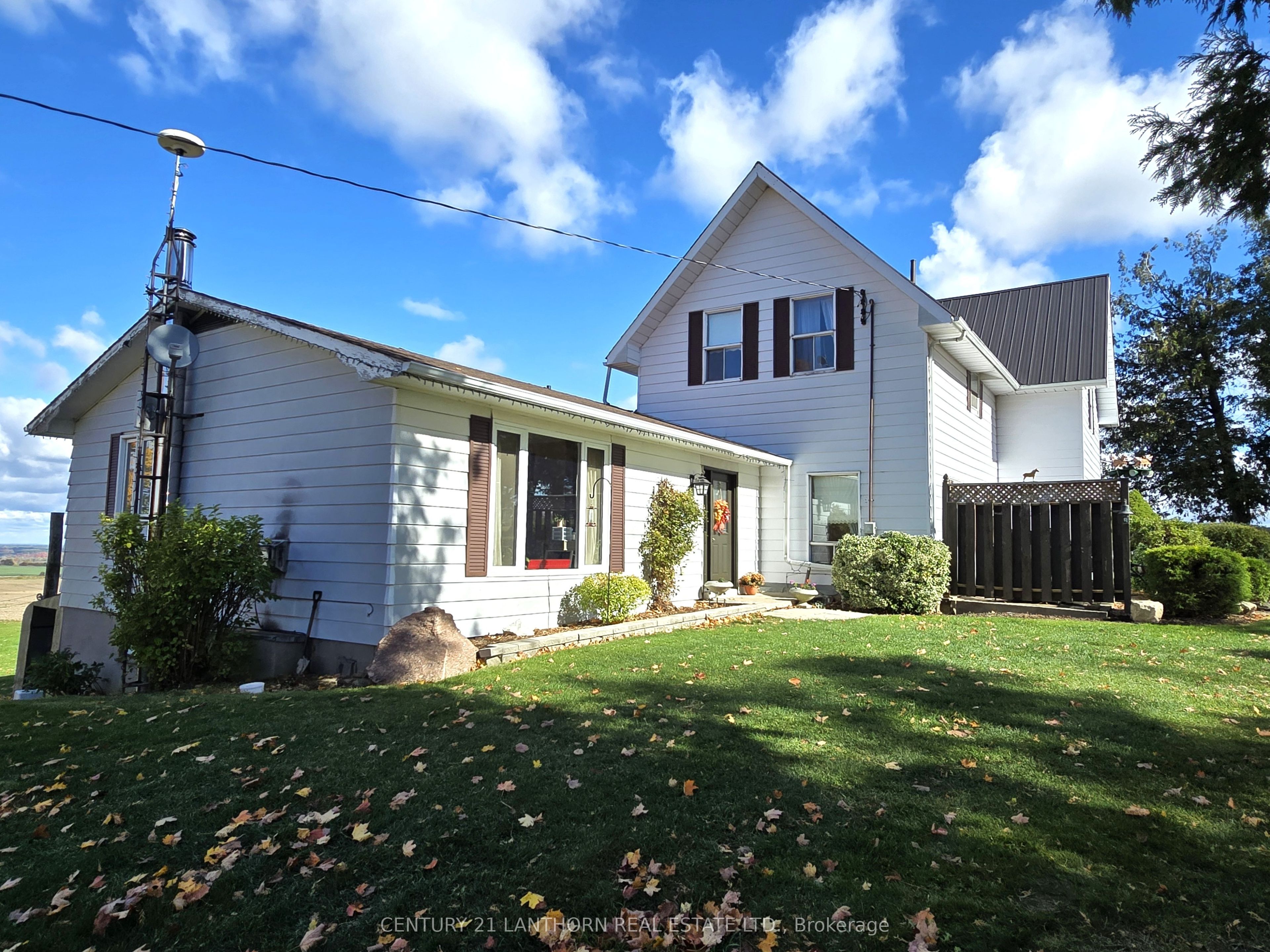 488297 30th Side Road Property Photo 11