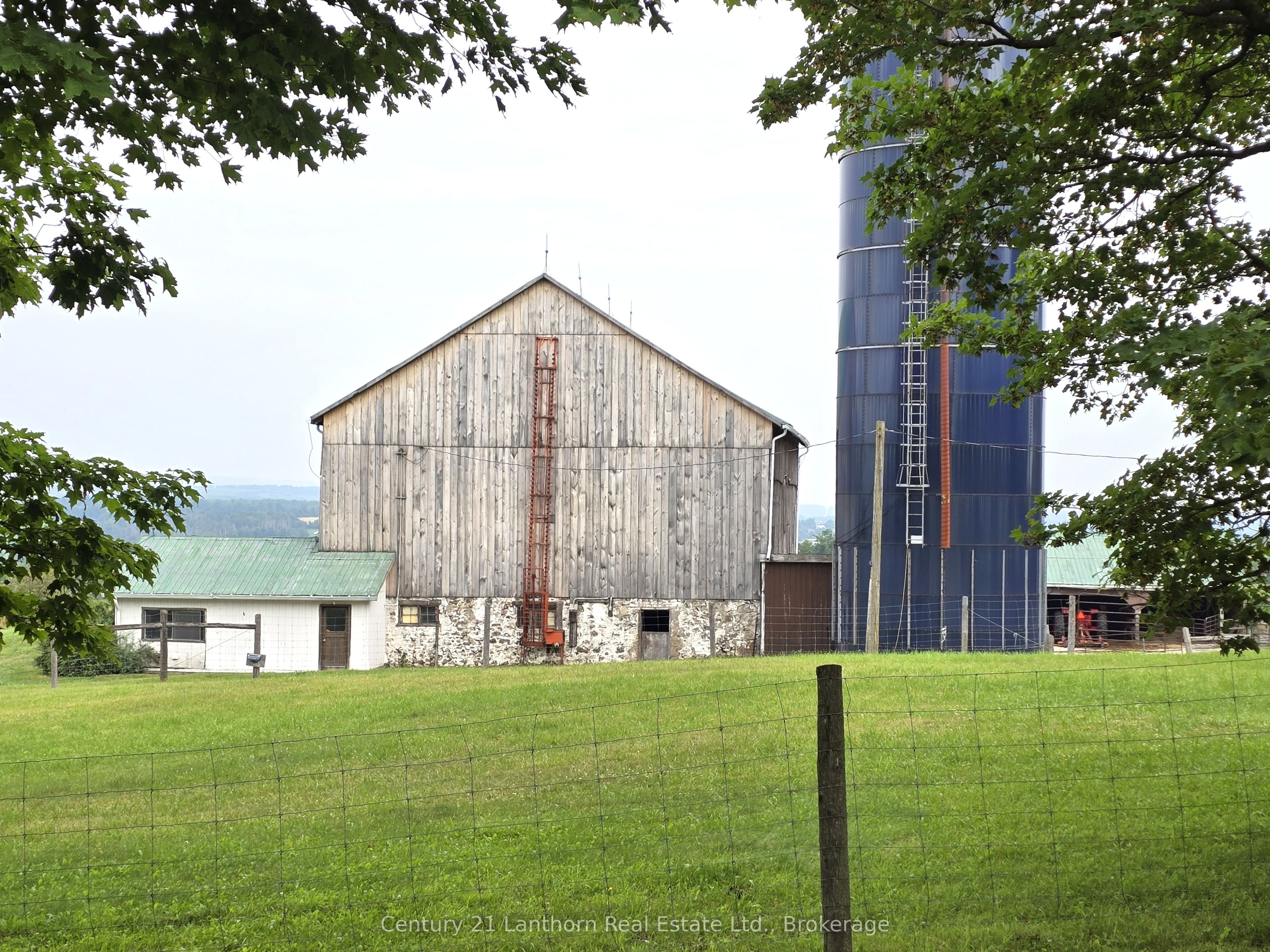 488297 30th Side Road Property Photo 47