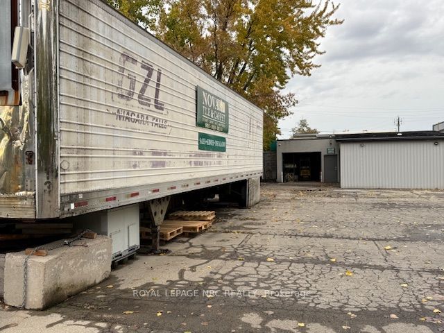 6102 Perkins Street Property Photo 17