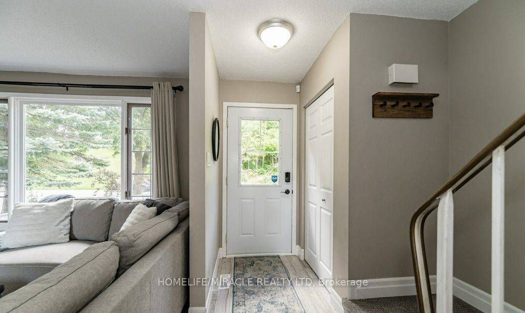 159 Old Carriage Drive Property Photo 2