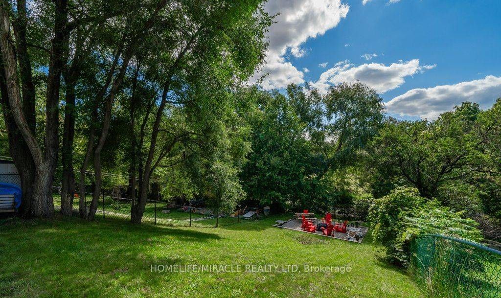 159 Old Carriage Drive Property Photo 26