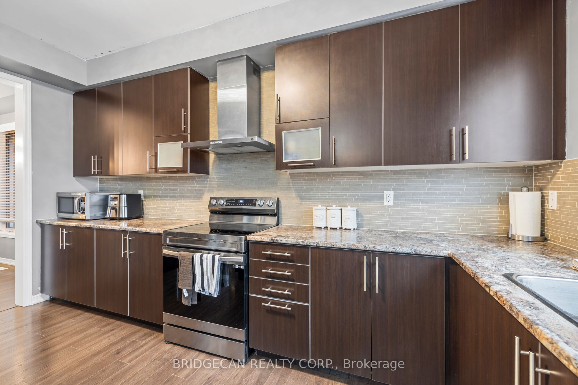 20 Gillespie Drive Property Photo 8