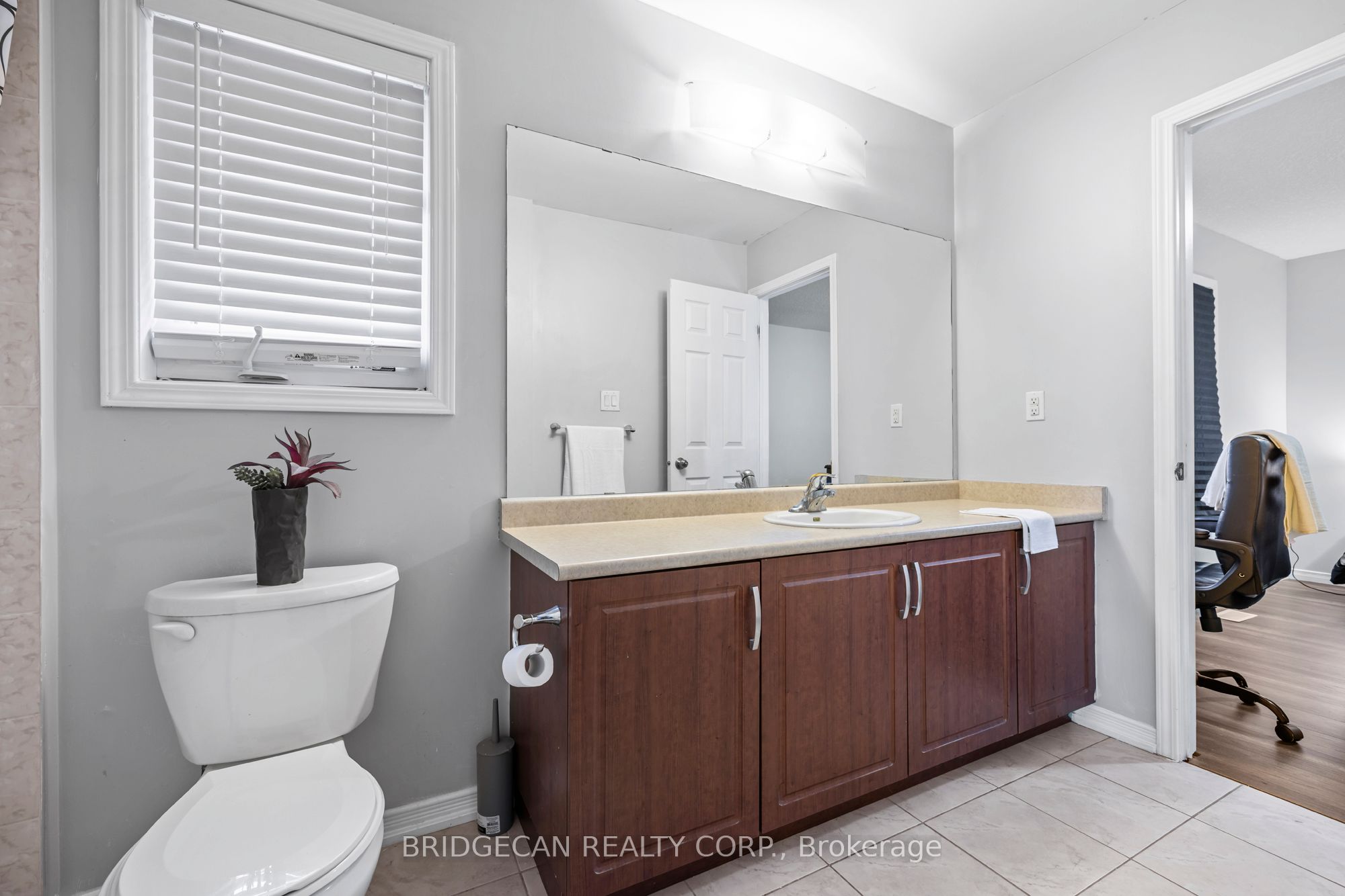 20 Gillespie Drive Property Photo 28