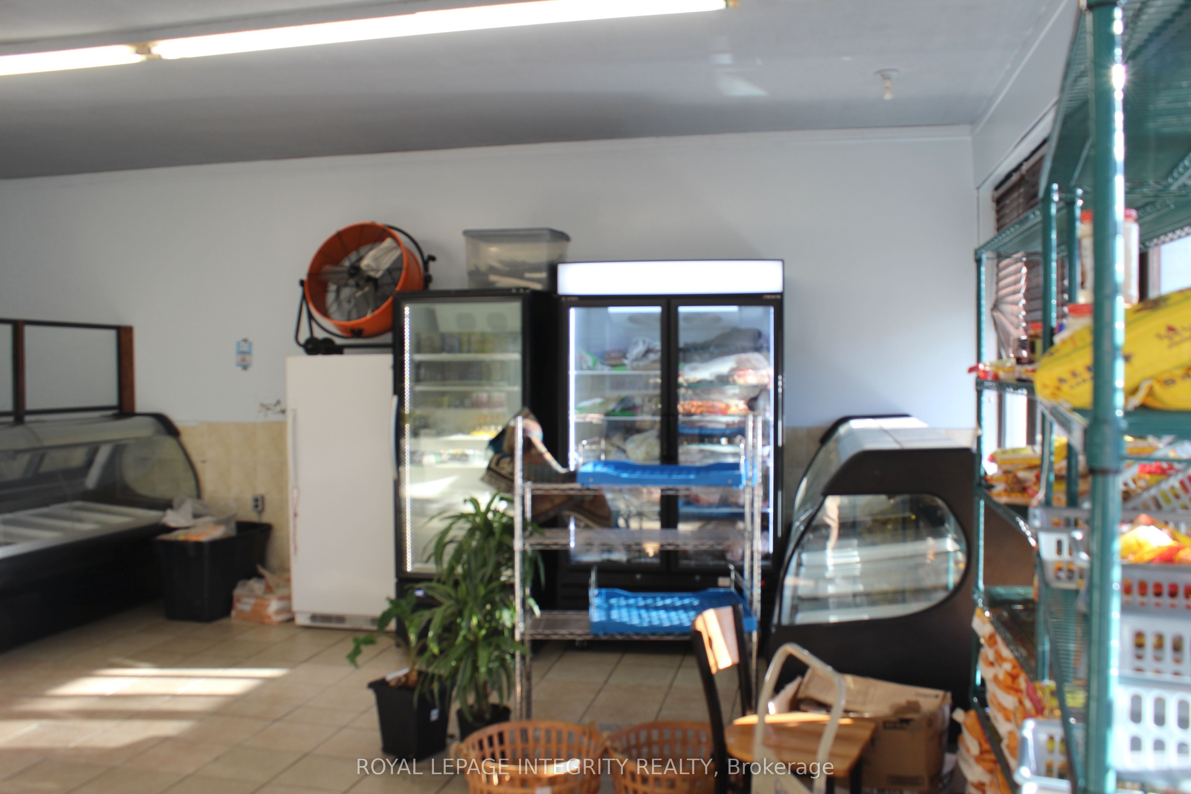 1117 Cobden Road Property Photo 6