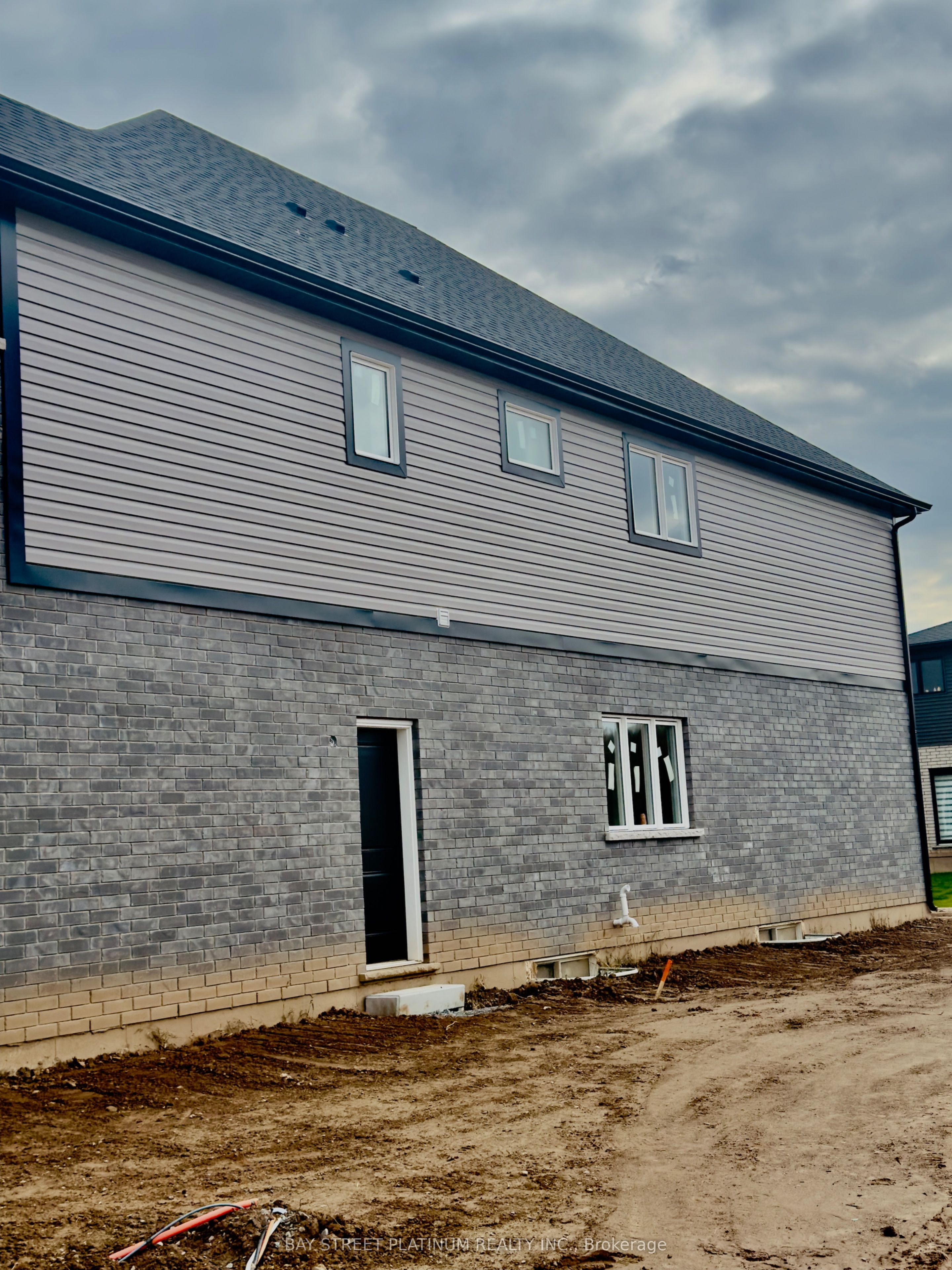 62 William Street Property Photo 2