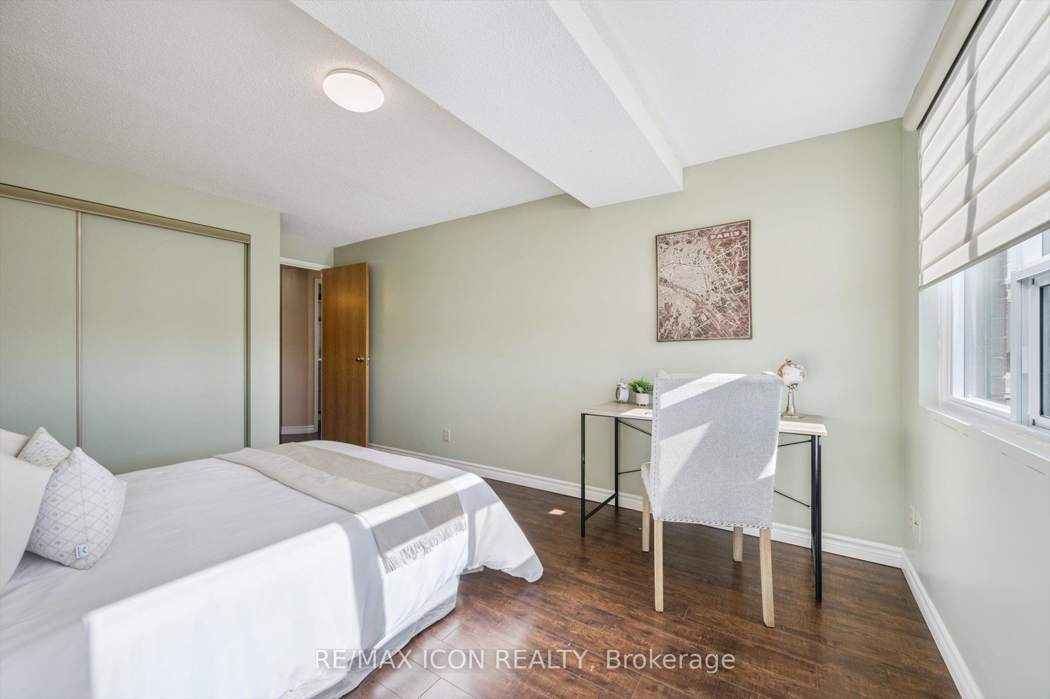 20 Ellen Street E 610 Property Photo 23