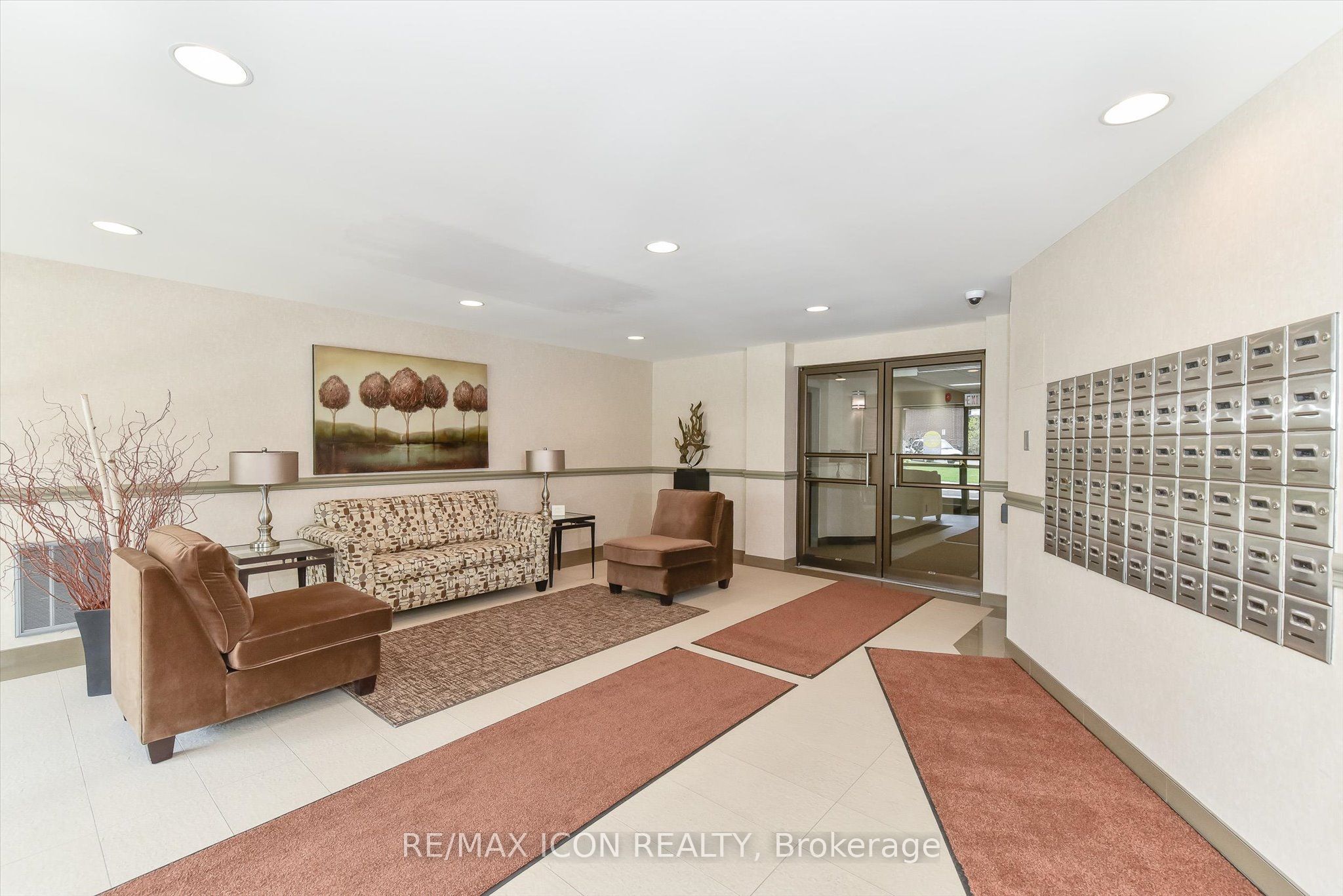 20 Ellen Street E 610 Property Photo 31