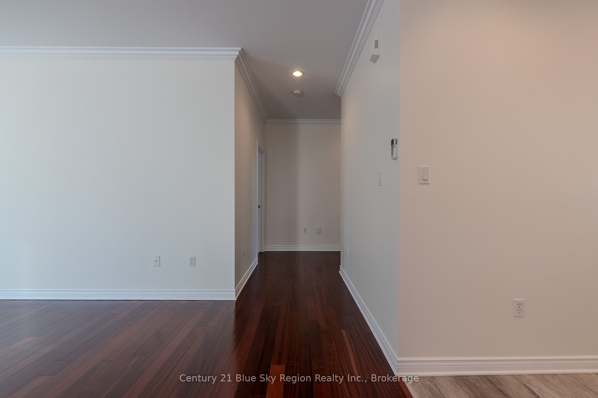 1134 Premier Rd Property Photo 17