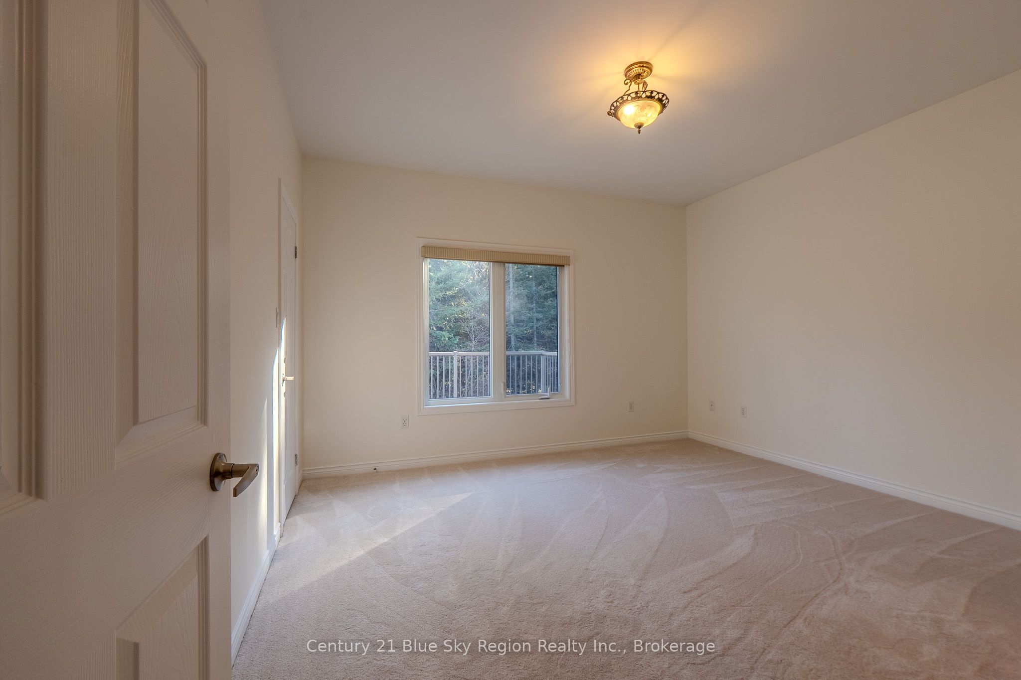 1134 Premier Rd Property Photo 18