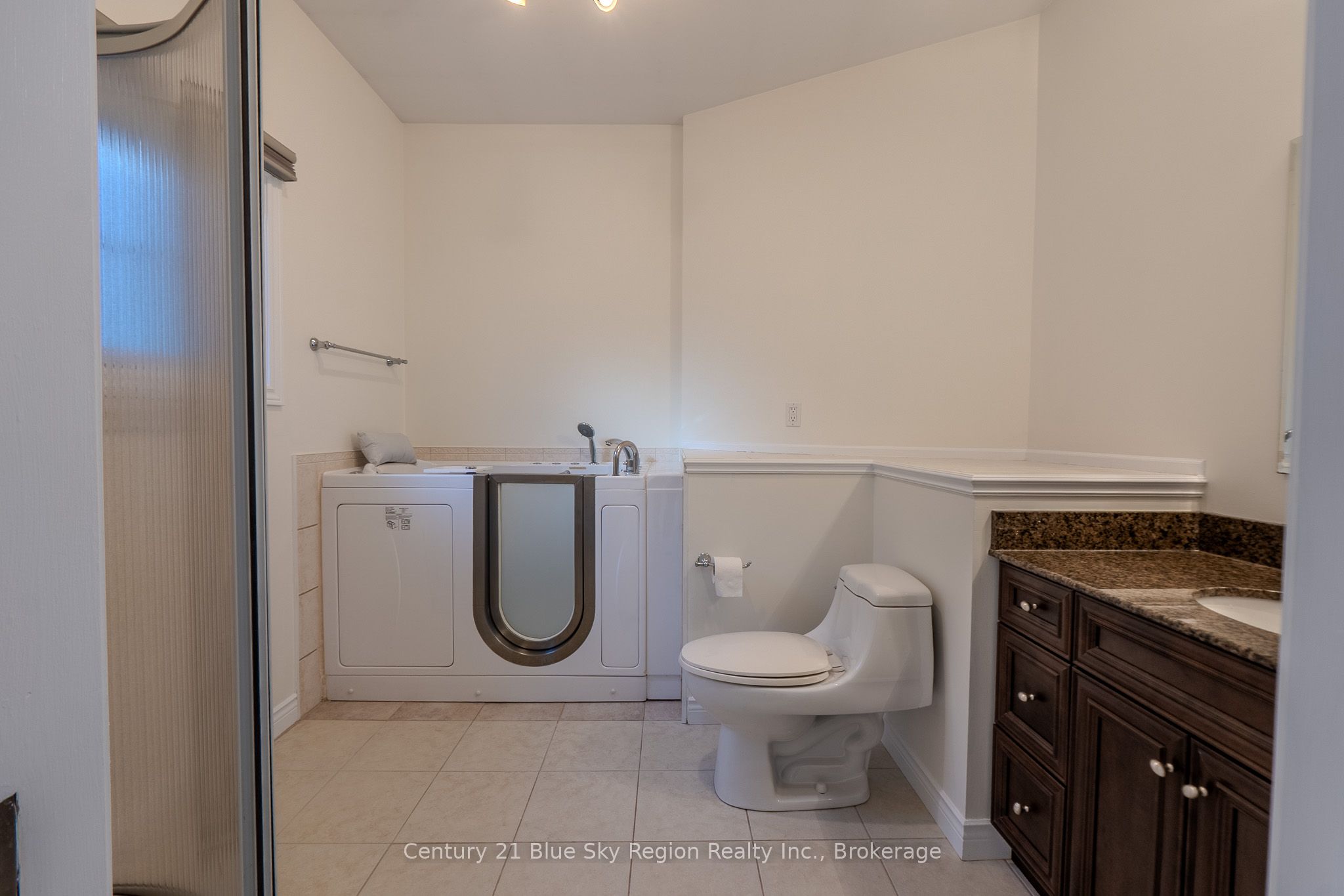 1134 Premier Rd Property Photo 21