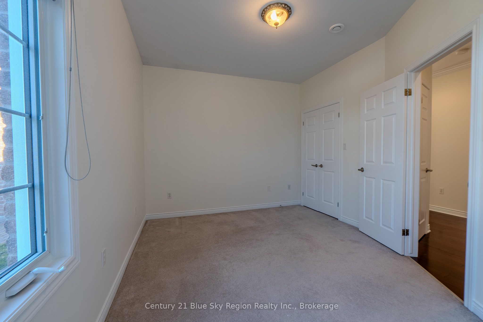 1134 Premier Rd Property Photo 24