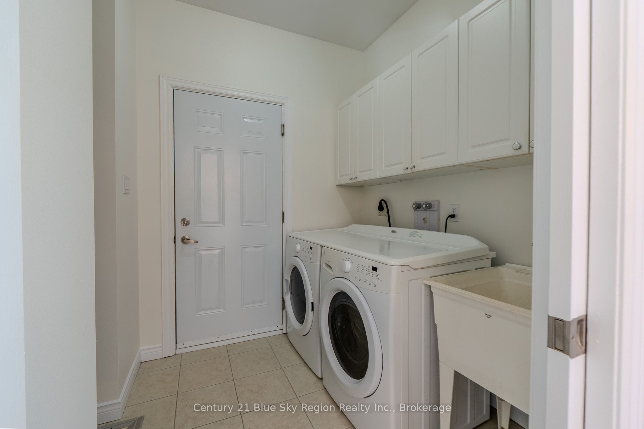 1134 Premier Rd Property Photo 30