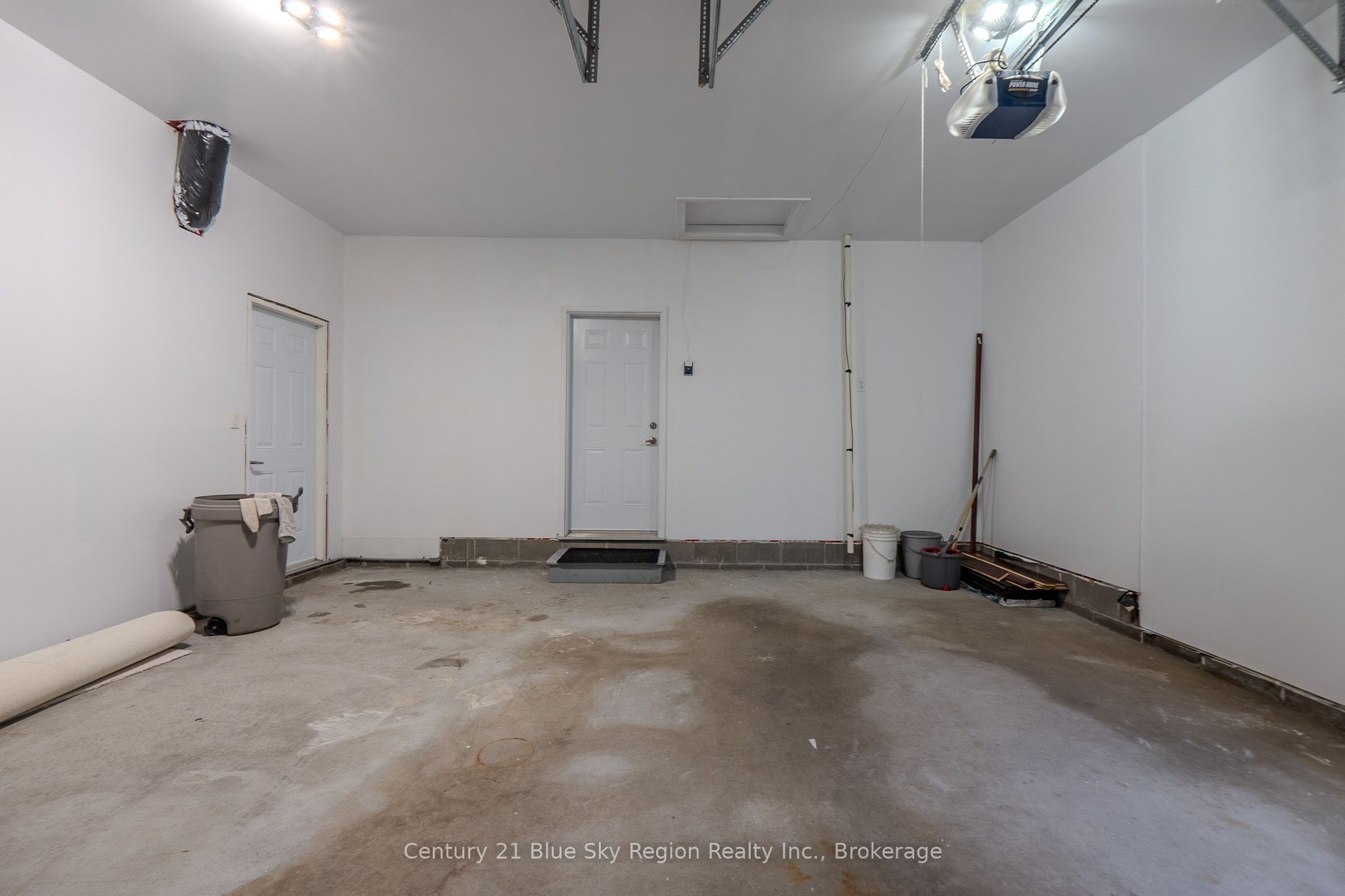 1134 Premier Rd Property Photo 32