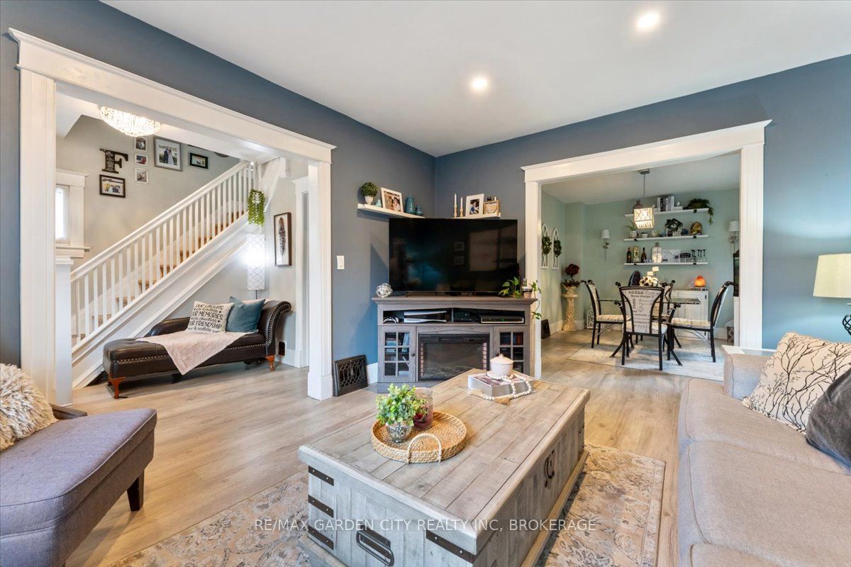 22 Chaplin Avenue Property Photo 5