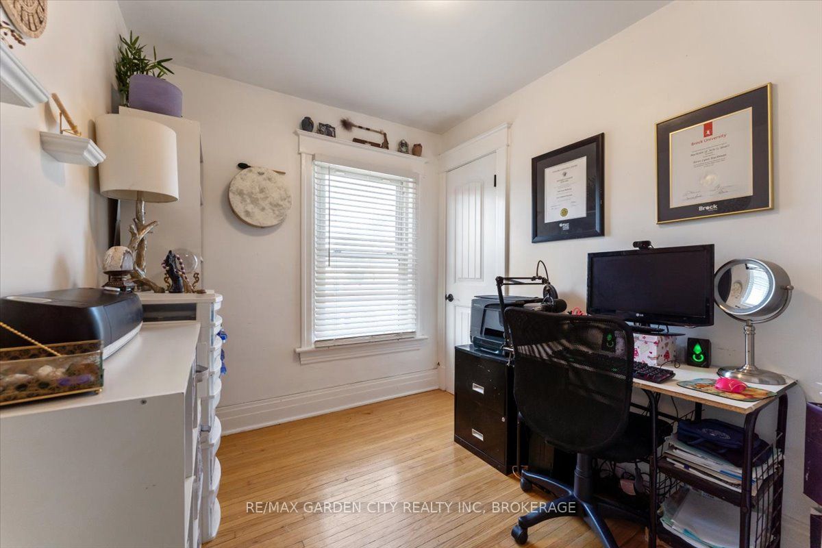 22 Chaplin Avenue Property Photo 16