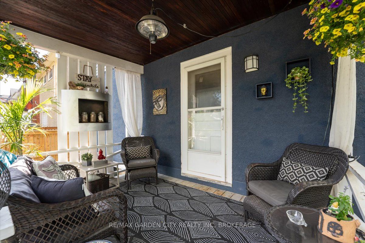 22 Chaplin Avenue Property Photo 19