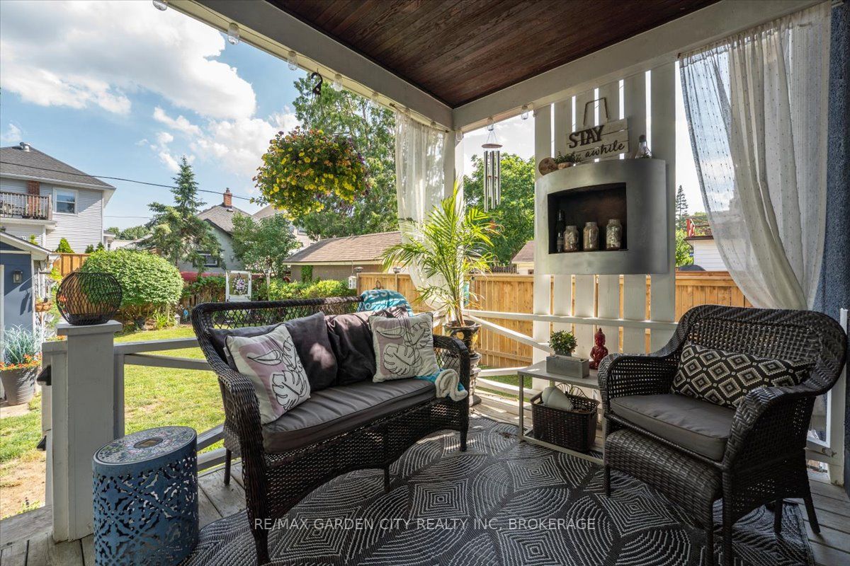 22 Chaplin Avenue Property Photo 20