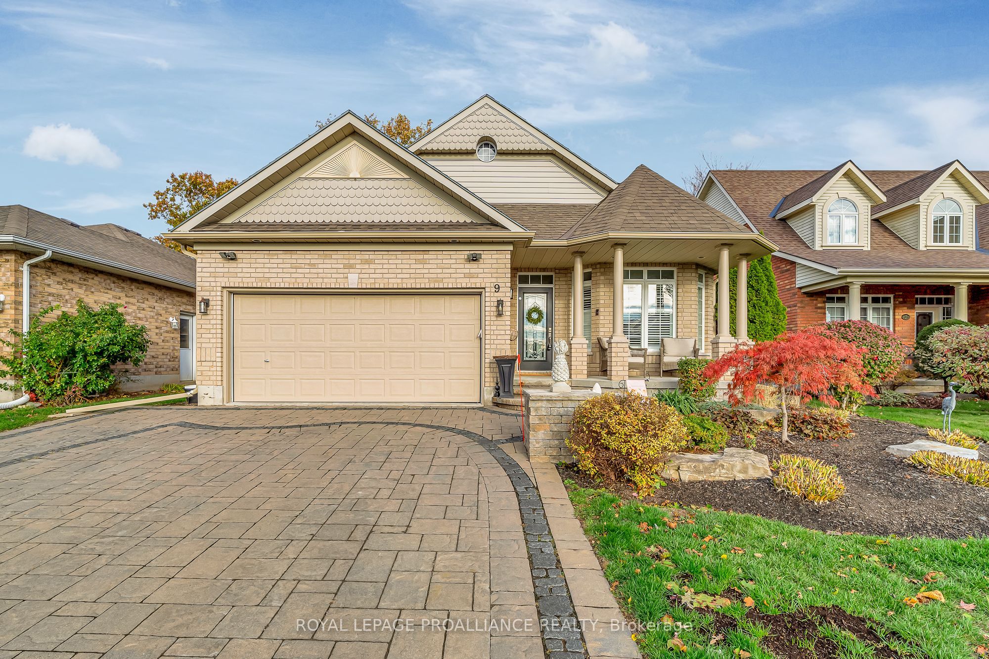 9 Spruce Gardens Property Photo 1