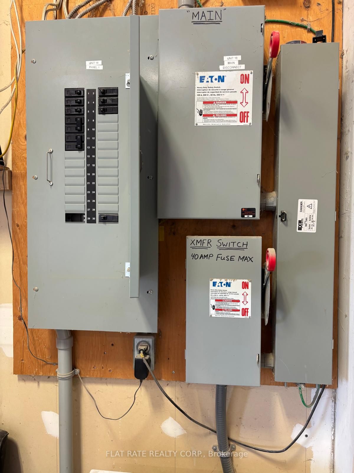 1057 Highway 7 N/a Unit 17/18 Property Photo 6