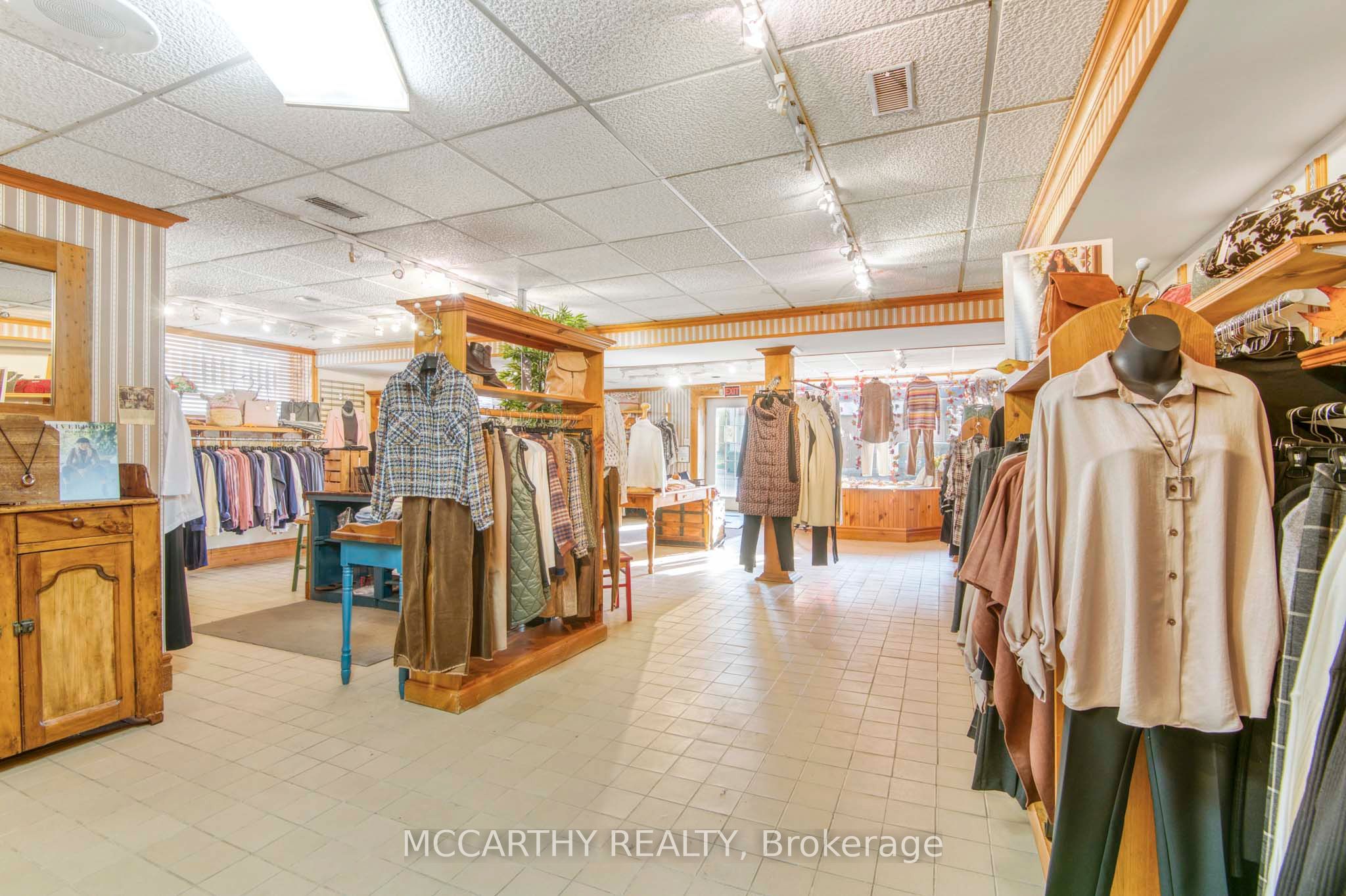 21 Toronto Street S Property Photo 5