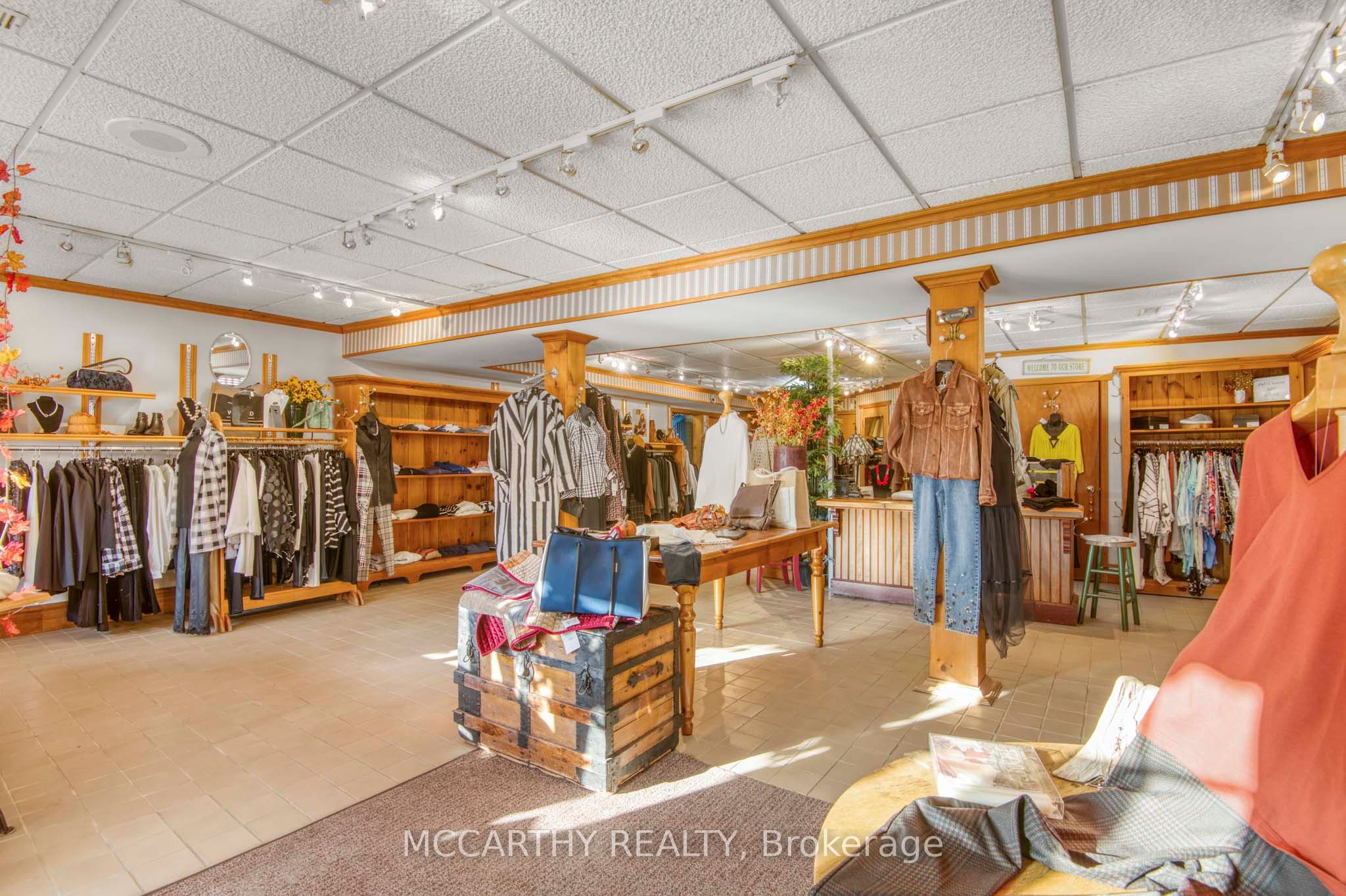 21 Toronto Street S Property Photo 17