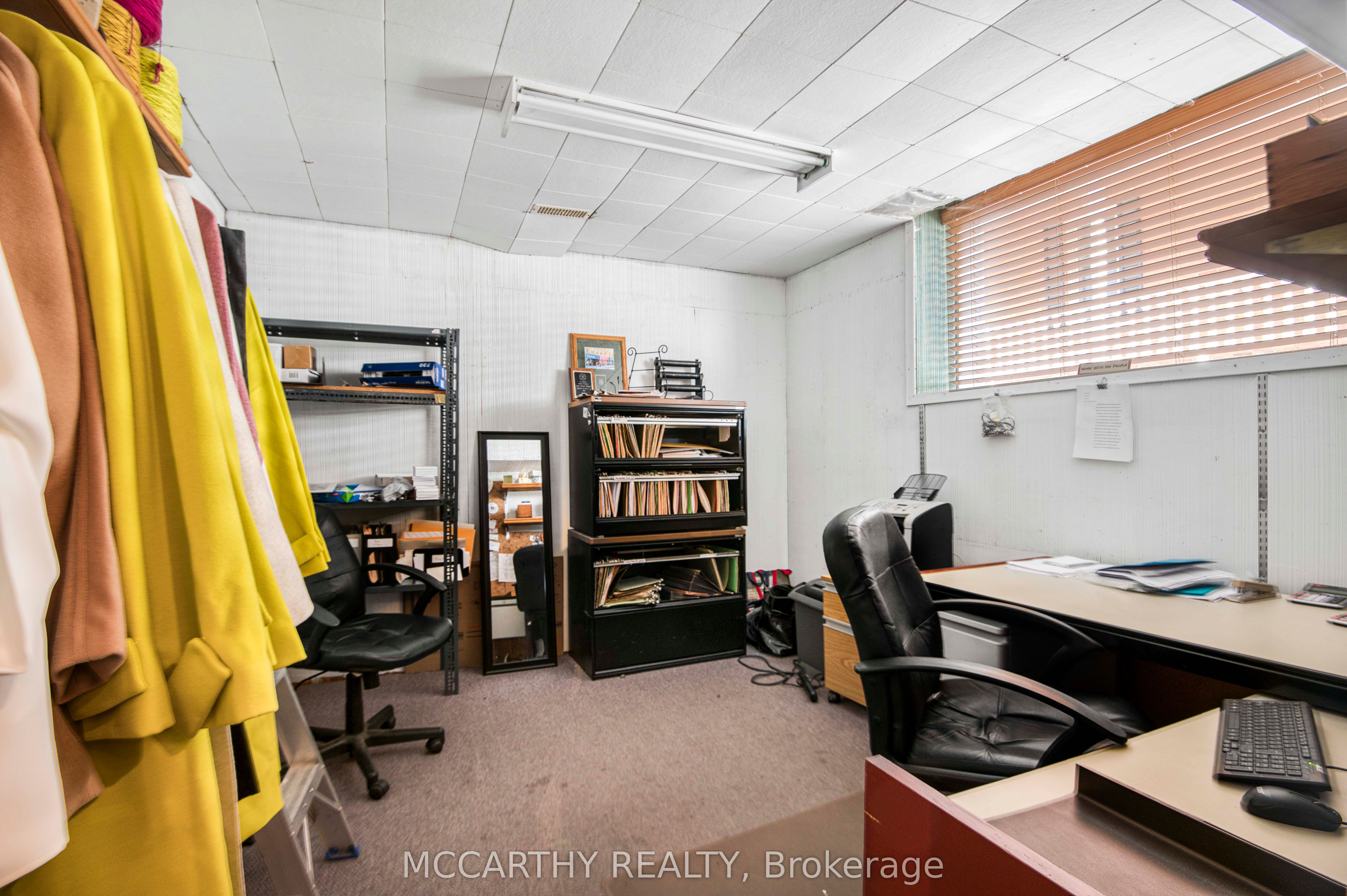 21 Toronto Street S Property Photo 20