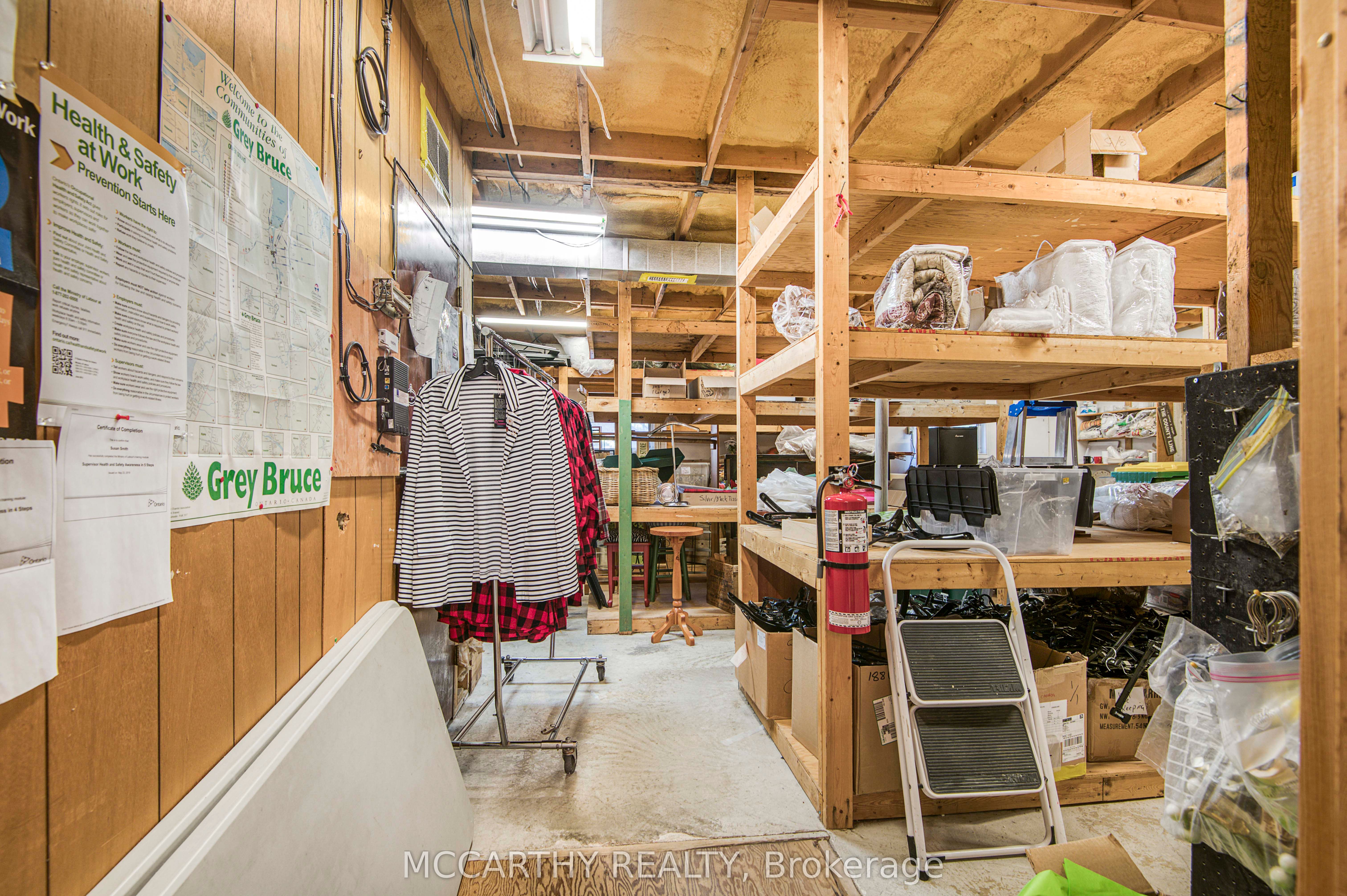 21 Toronto Street S Property Photo 23