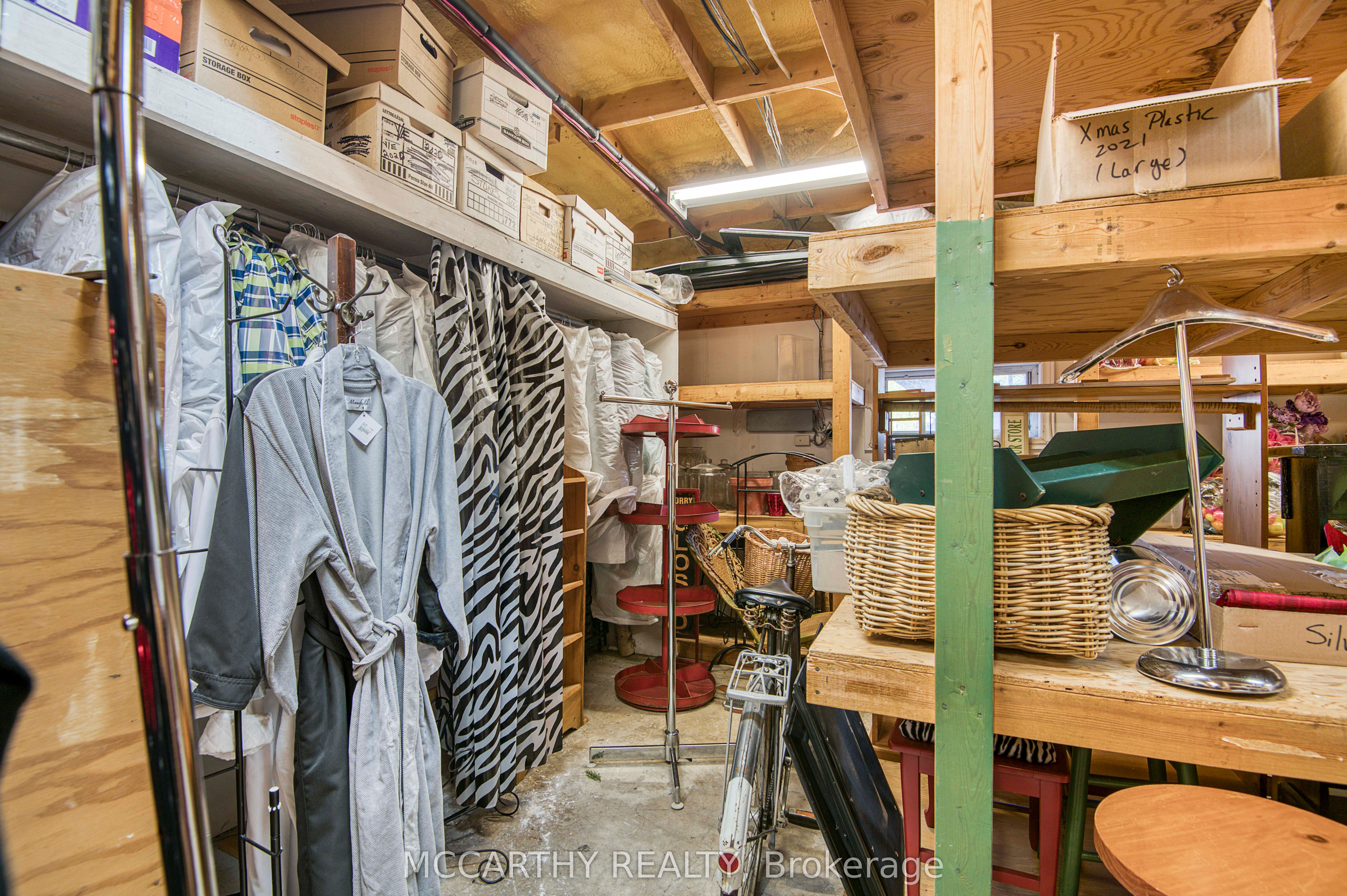 21 Toronto Street S Property Photo 26