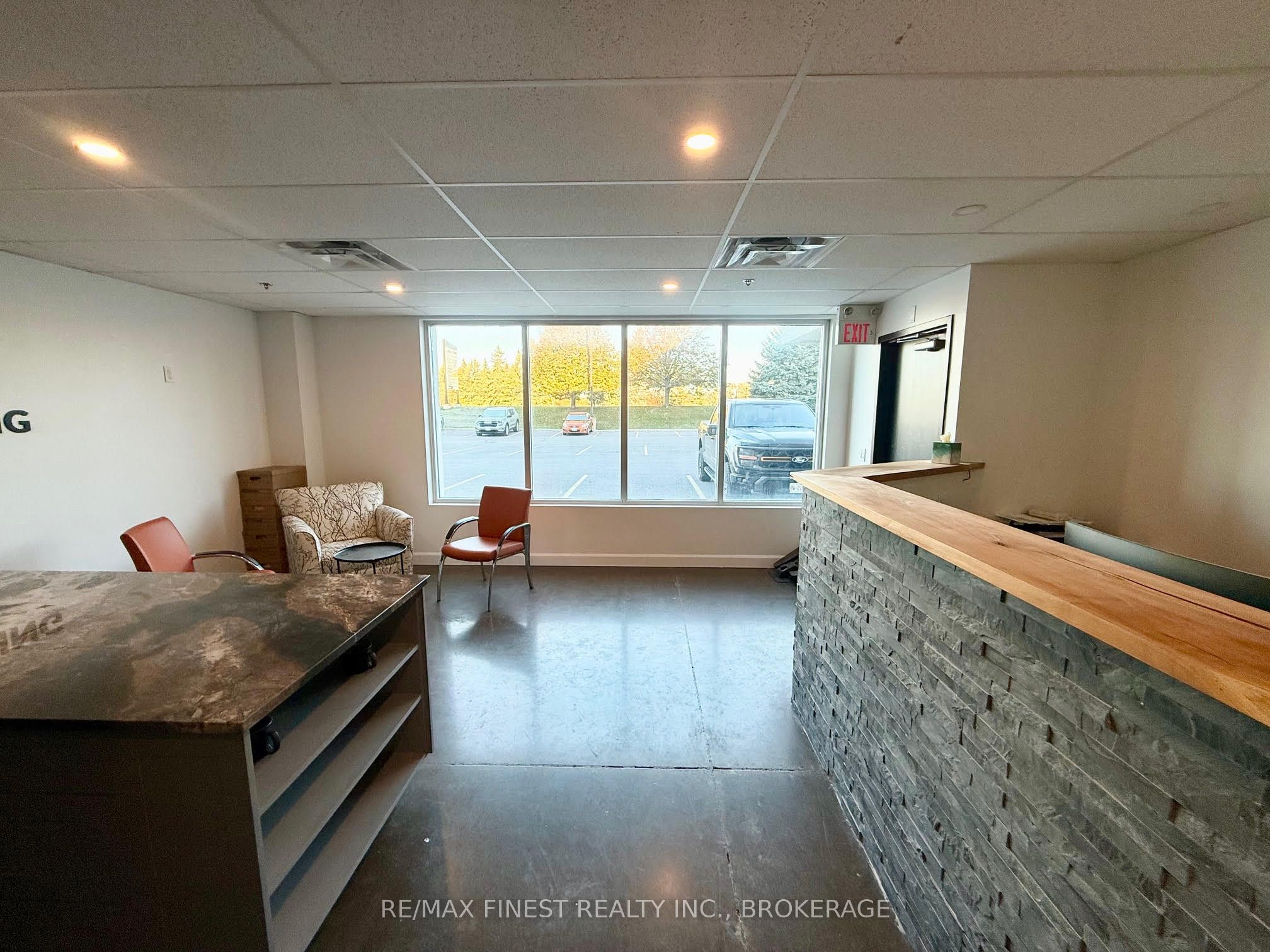 496 Discovery Avenue 7 Property Photo 6