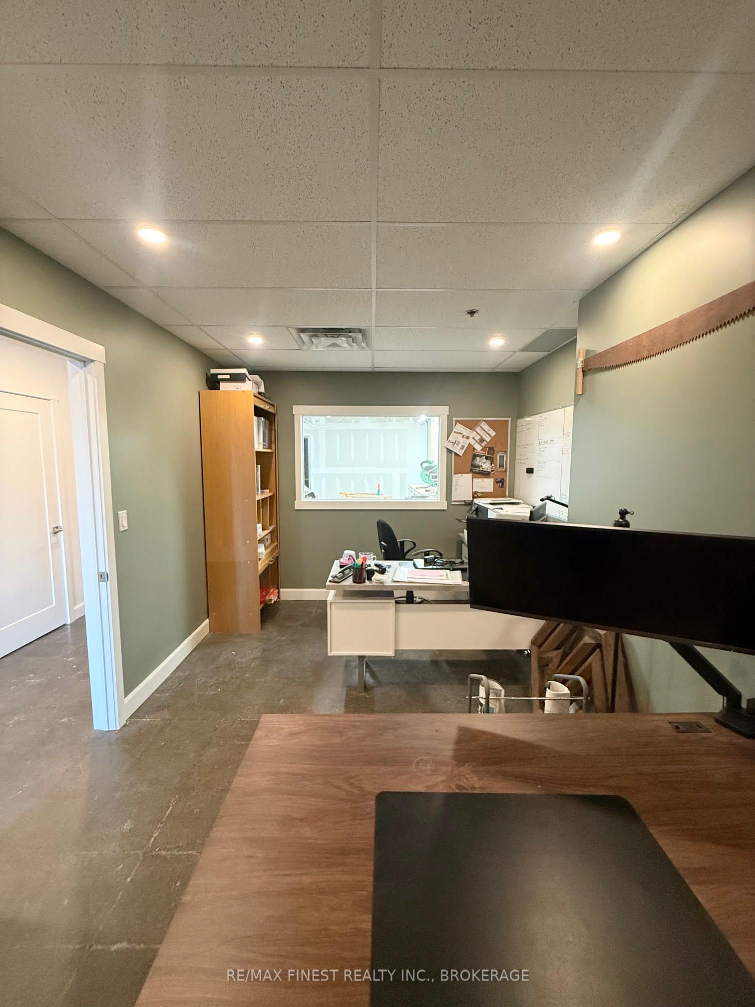 496 Discovery Avenue 7 Property Photo 9