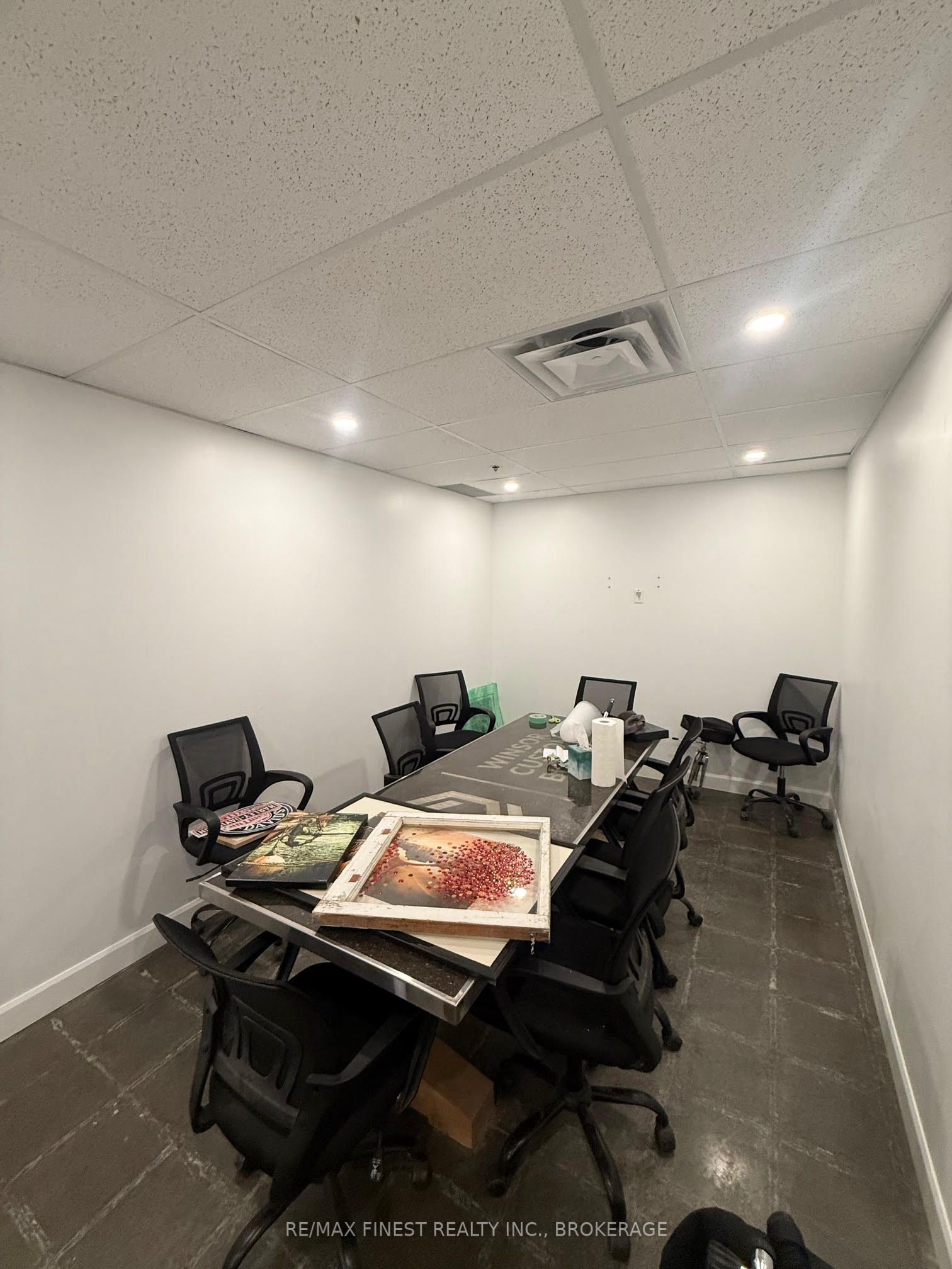 496 Discovery Avenue 7 Property Photo 10