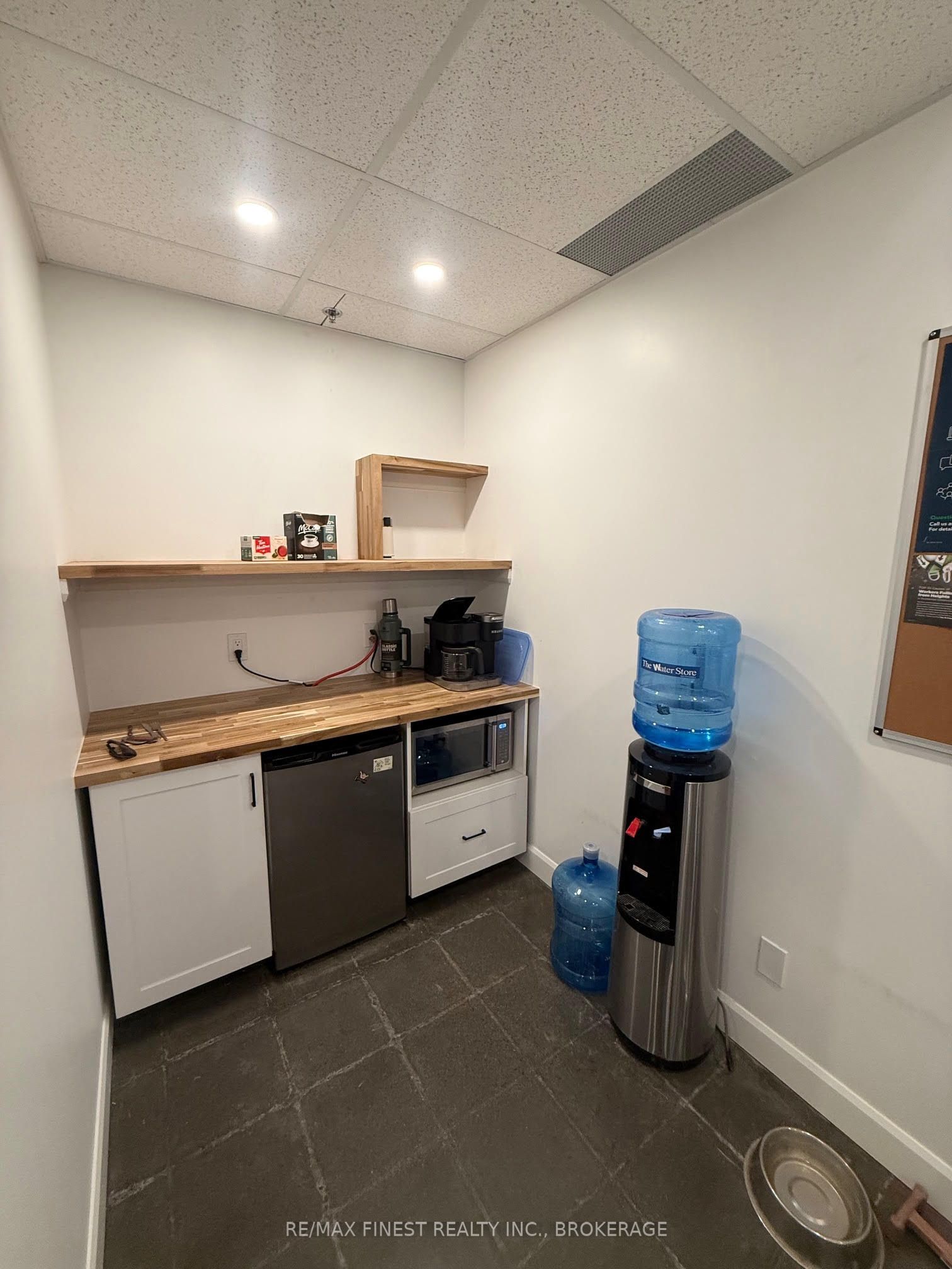 496 Discovery Avenue 7 Property Photo 11