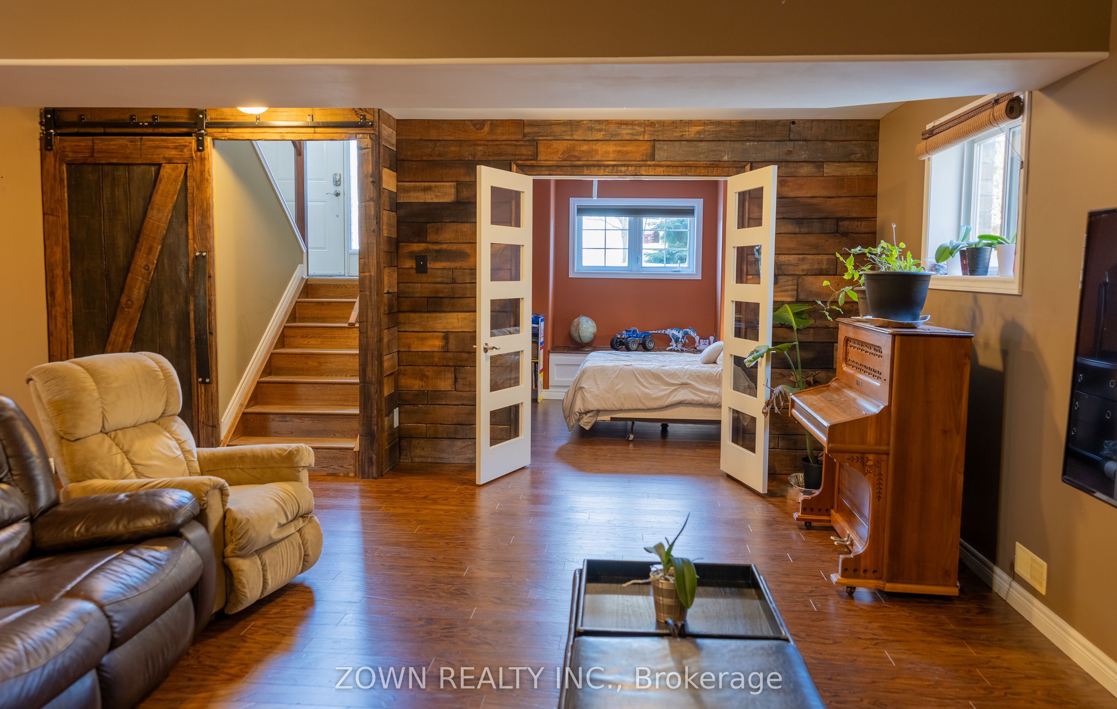 1433 Girard Drive Property Photo 23