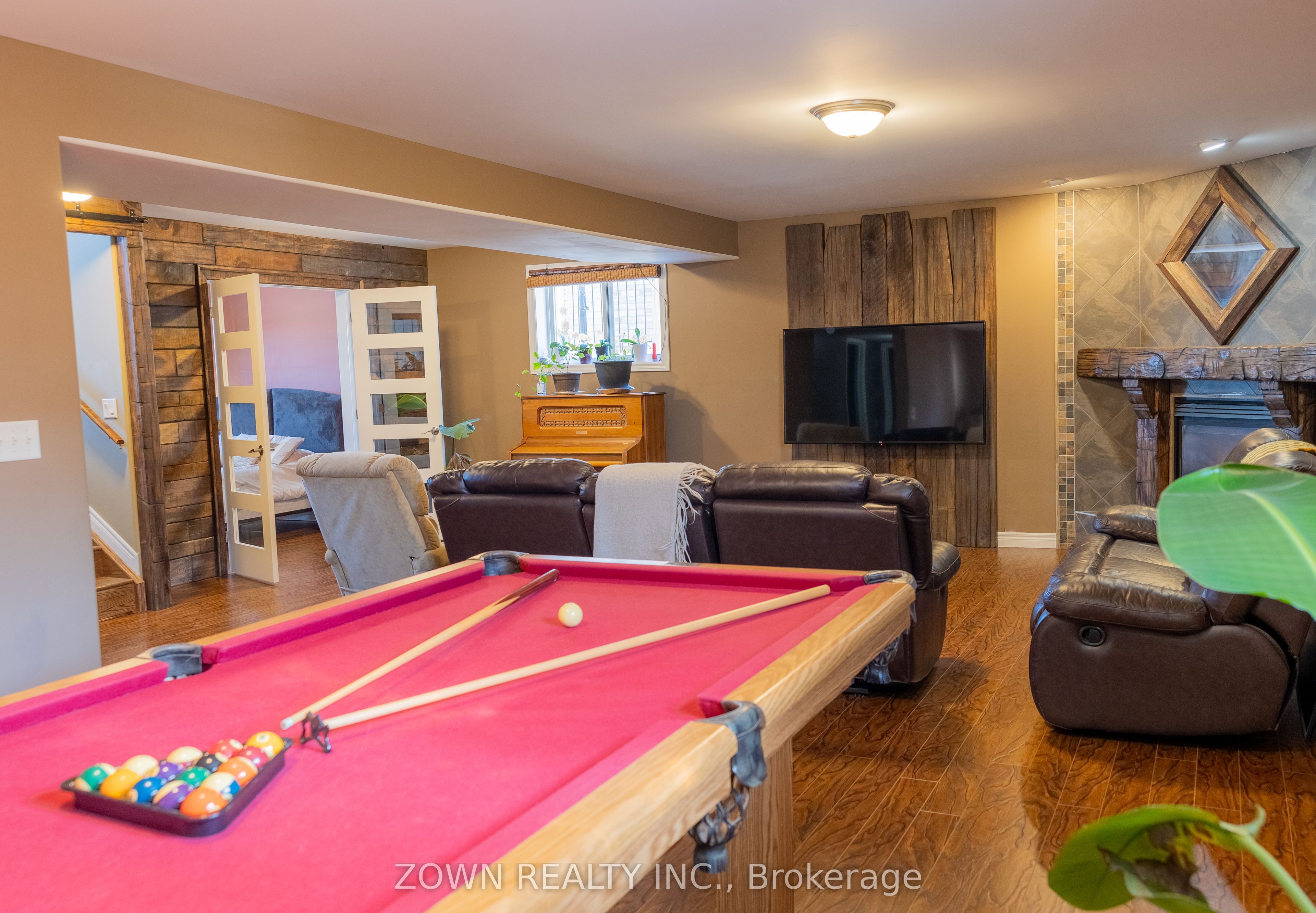 1433 Girard Drive Property Photo 24