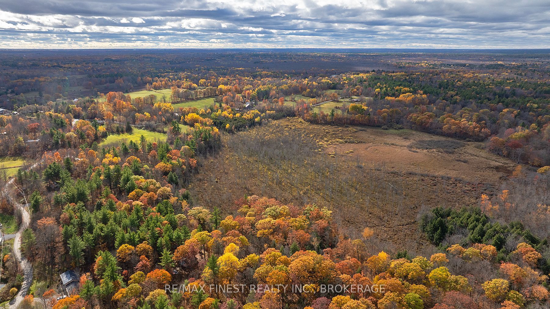 1131a Moon Road Property Photo 7