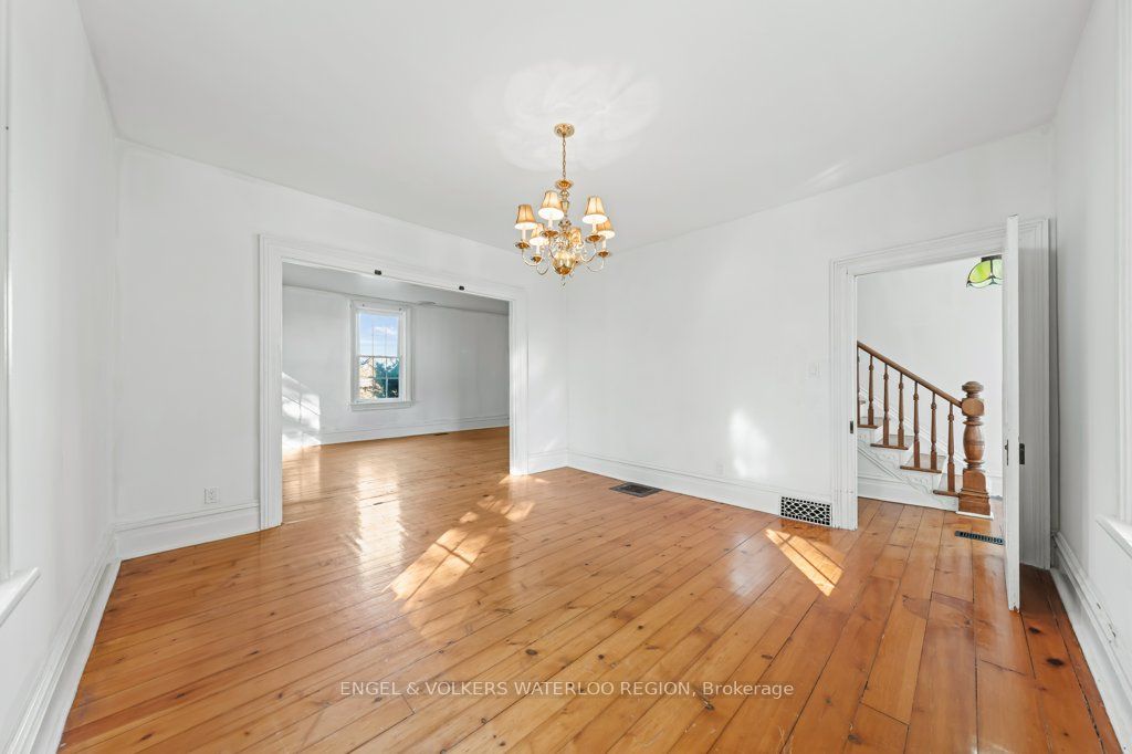 1373 Edworthy Side Road Property Photo 12