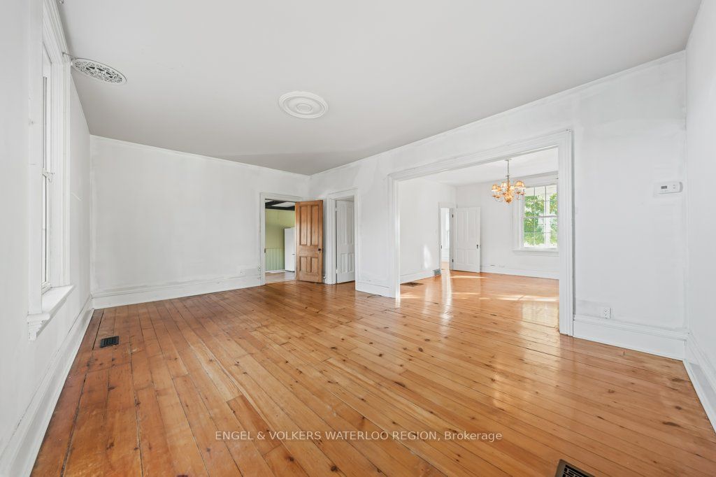 1373 Edworthy Side Road Property Photo 14