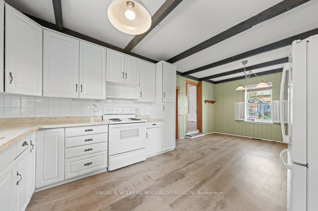 1373 Edworthy Side Road Property Photo 19