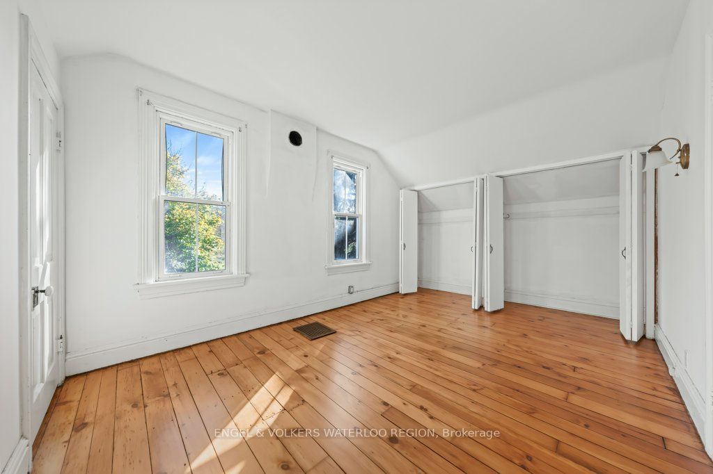 1373 Edworthy Side Road Property Photo 24