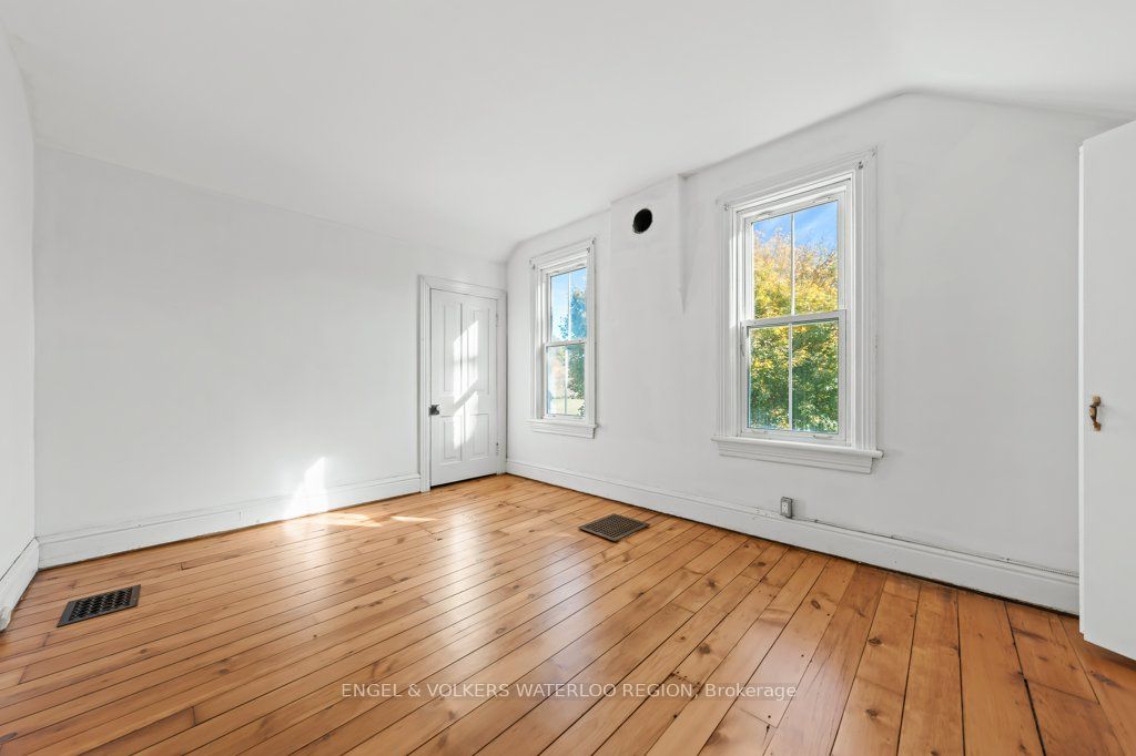 1373 Edworthy Side Road Property Photo 25