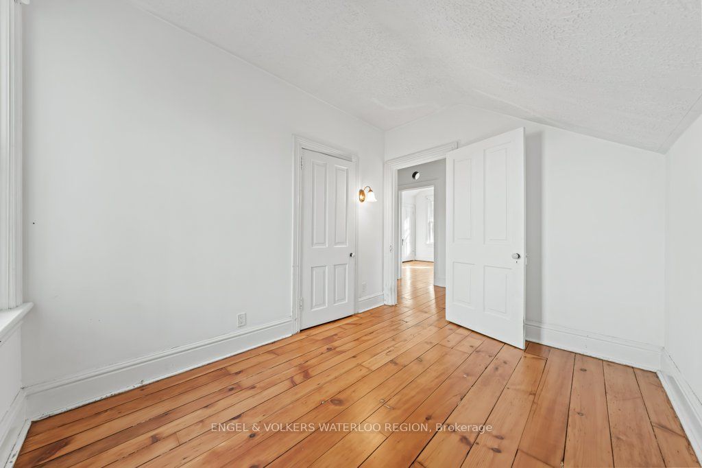 1373 Edworthy Side Road Property Photo 28