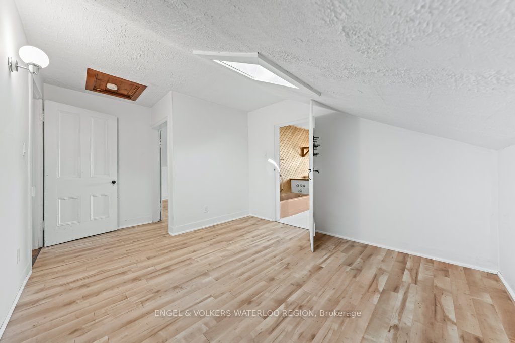 1373 Edworthy Side Road Property Photo 31