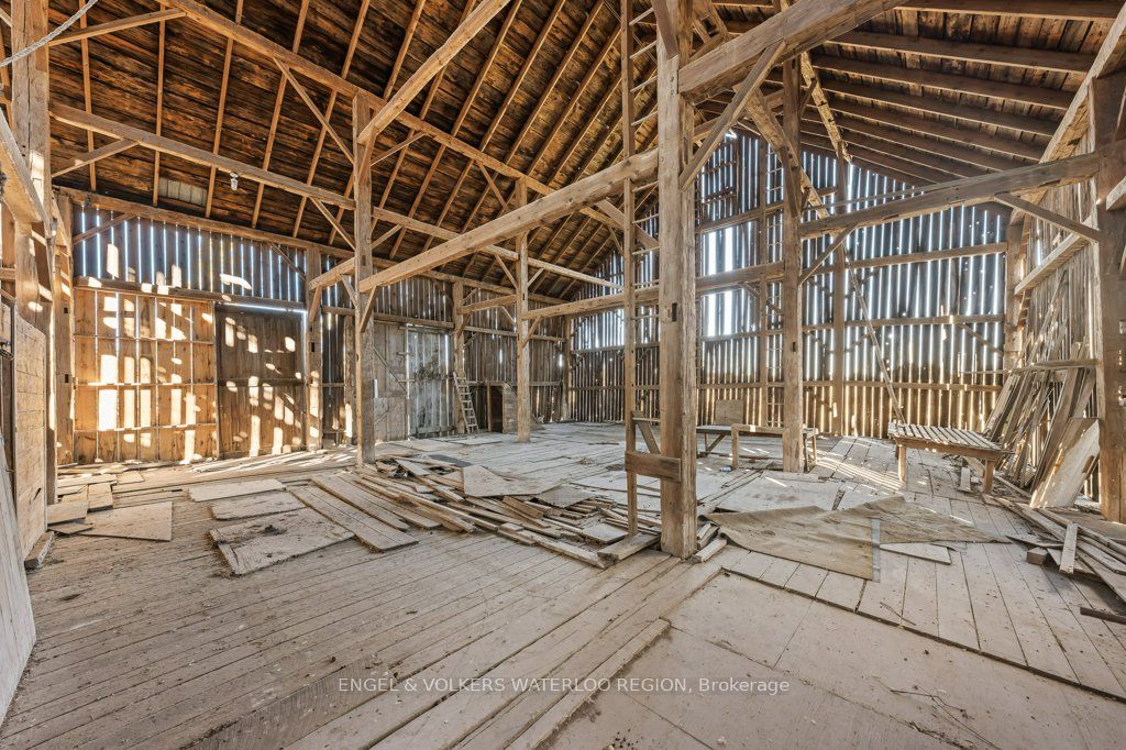 1373 Edworthy Side Road Property Photo 38