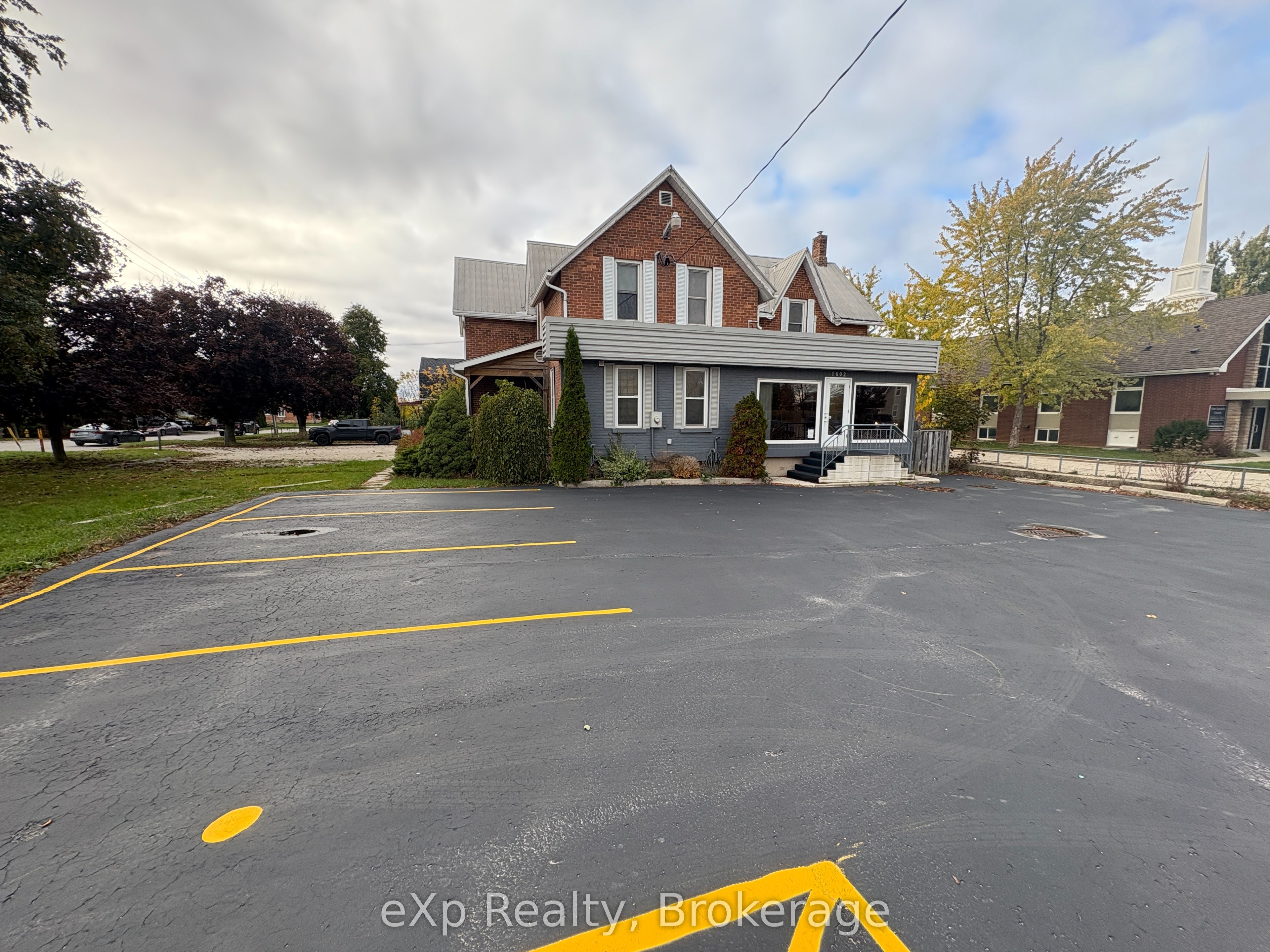 1602 9th Avenue E Property Photo 13