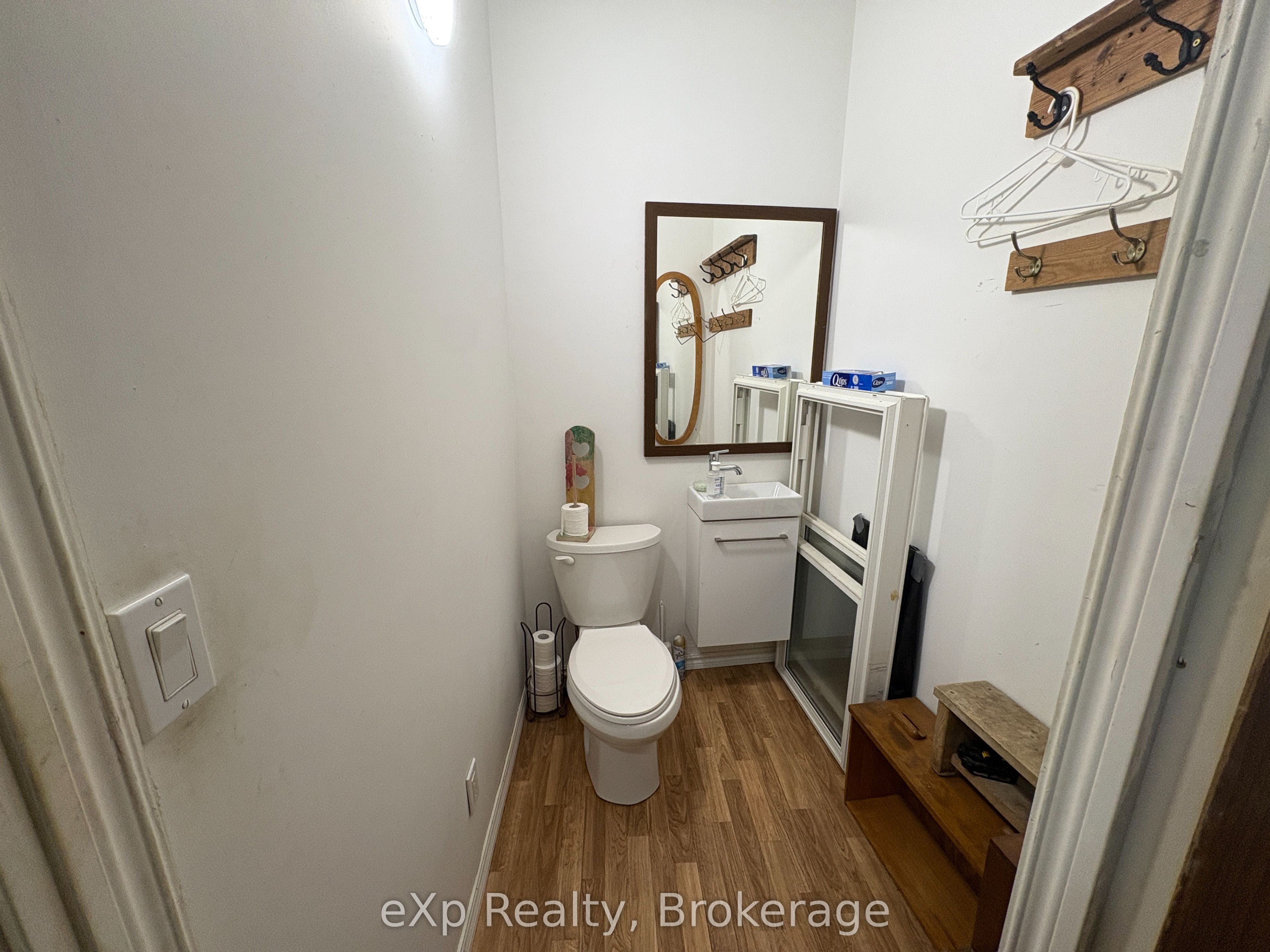 1602 9th Ave E Property Photo 30