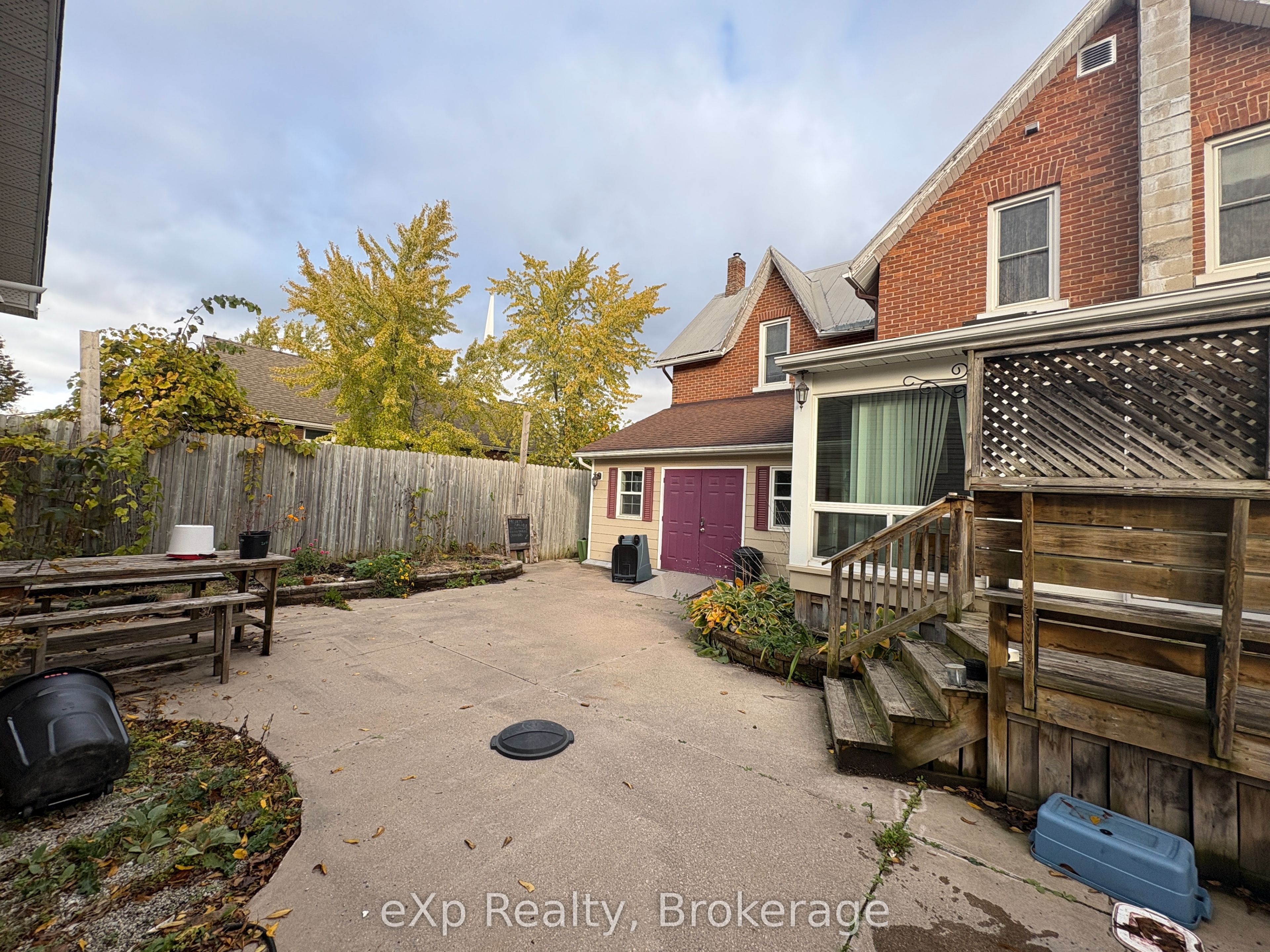 1602 9th Avenue E Property Photo 37