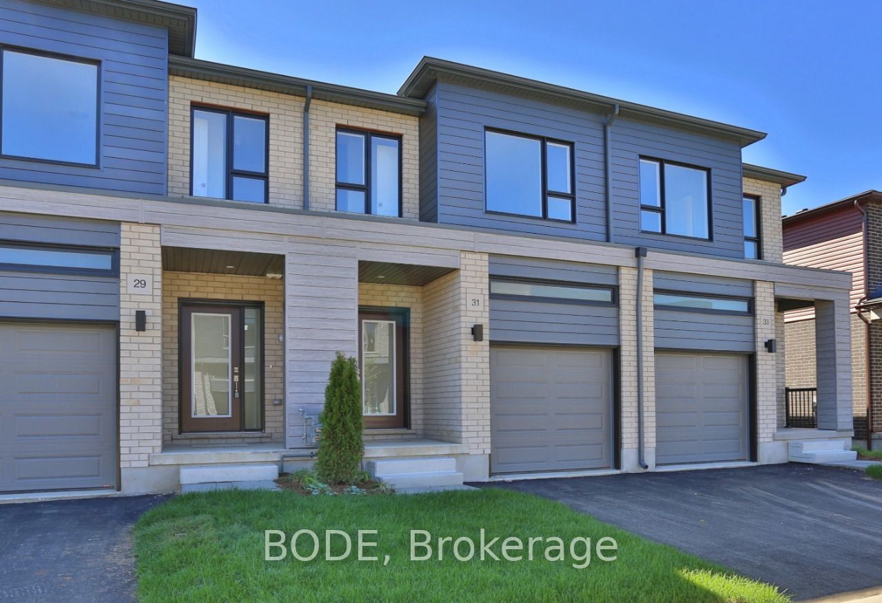 31 Oak Forest Common N Property Photo 1